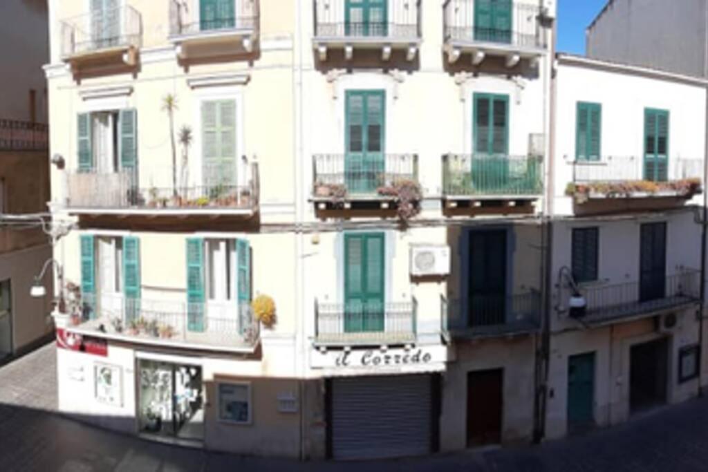 APPARTAMENTO CORSO VITTORIO EMANUELE view 4
