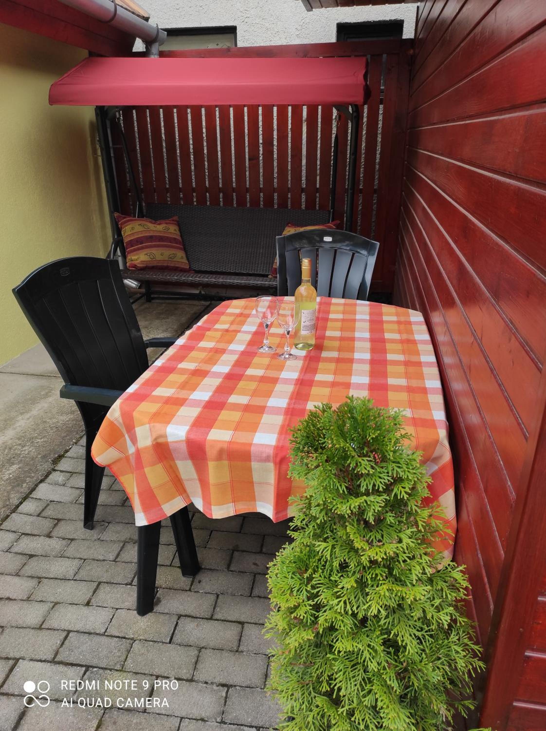 Kis Apartmanház view 4