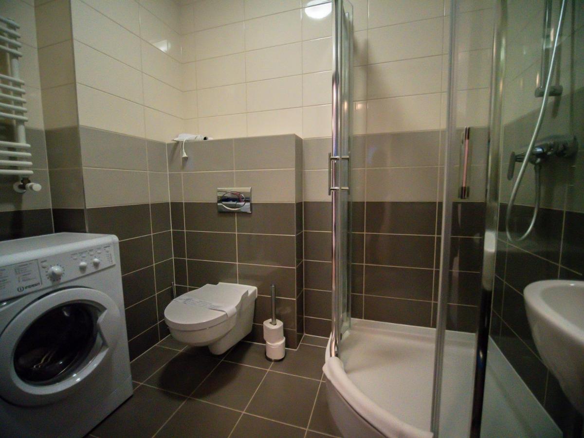 Photo 53