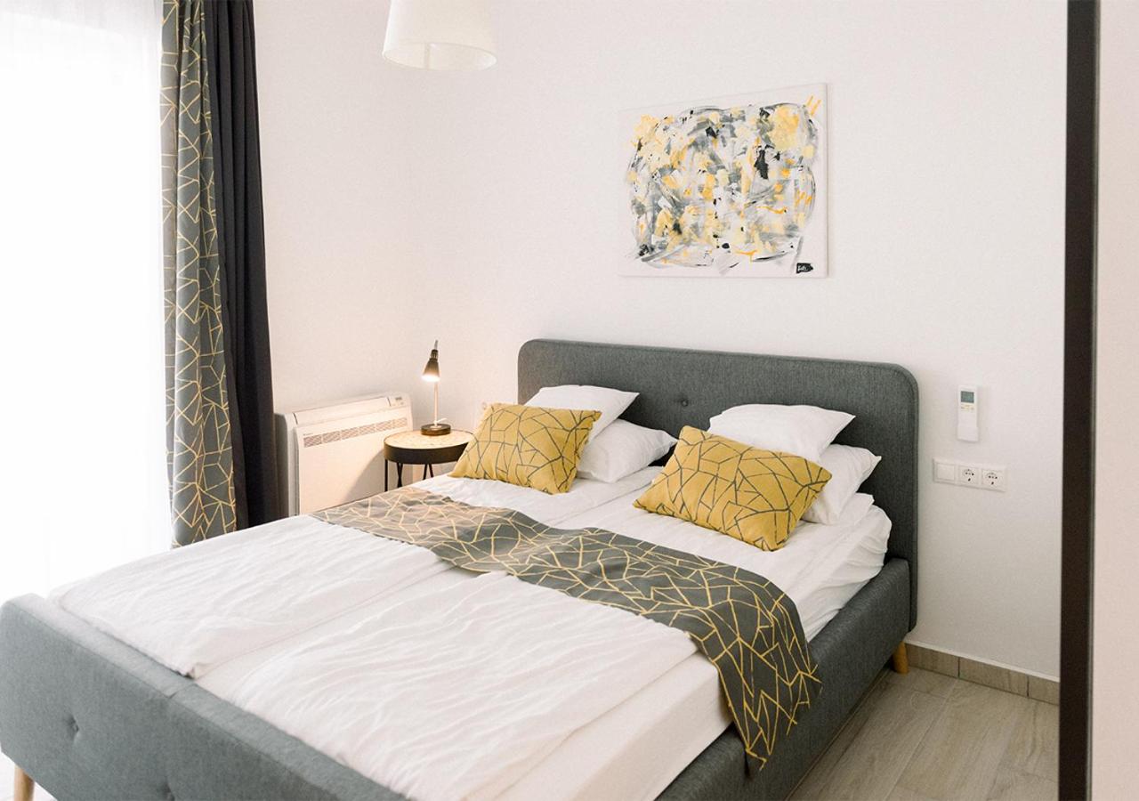 Royal 27 apartman view 2