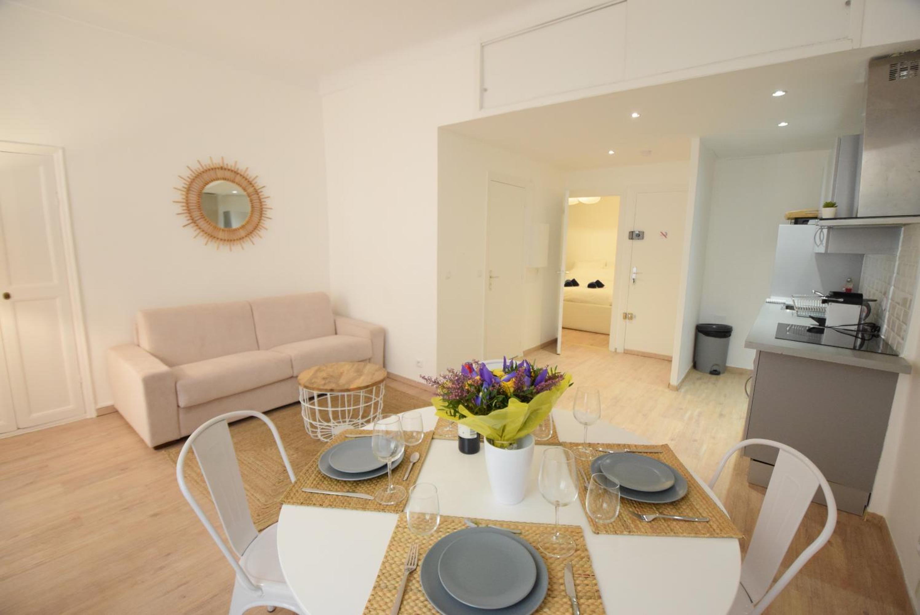 Nice Renting - BARILLERIE - COZY LOFT OLD NICE - SEA FRONT - SALEYA - MASSENA photo 3