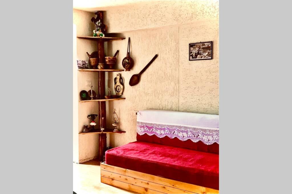 Kubeja Guest House