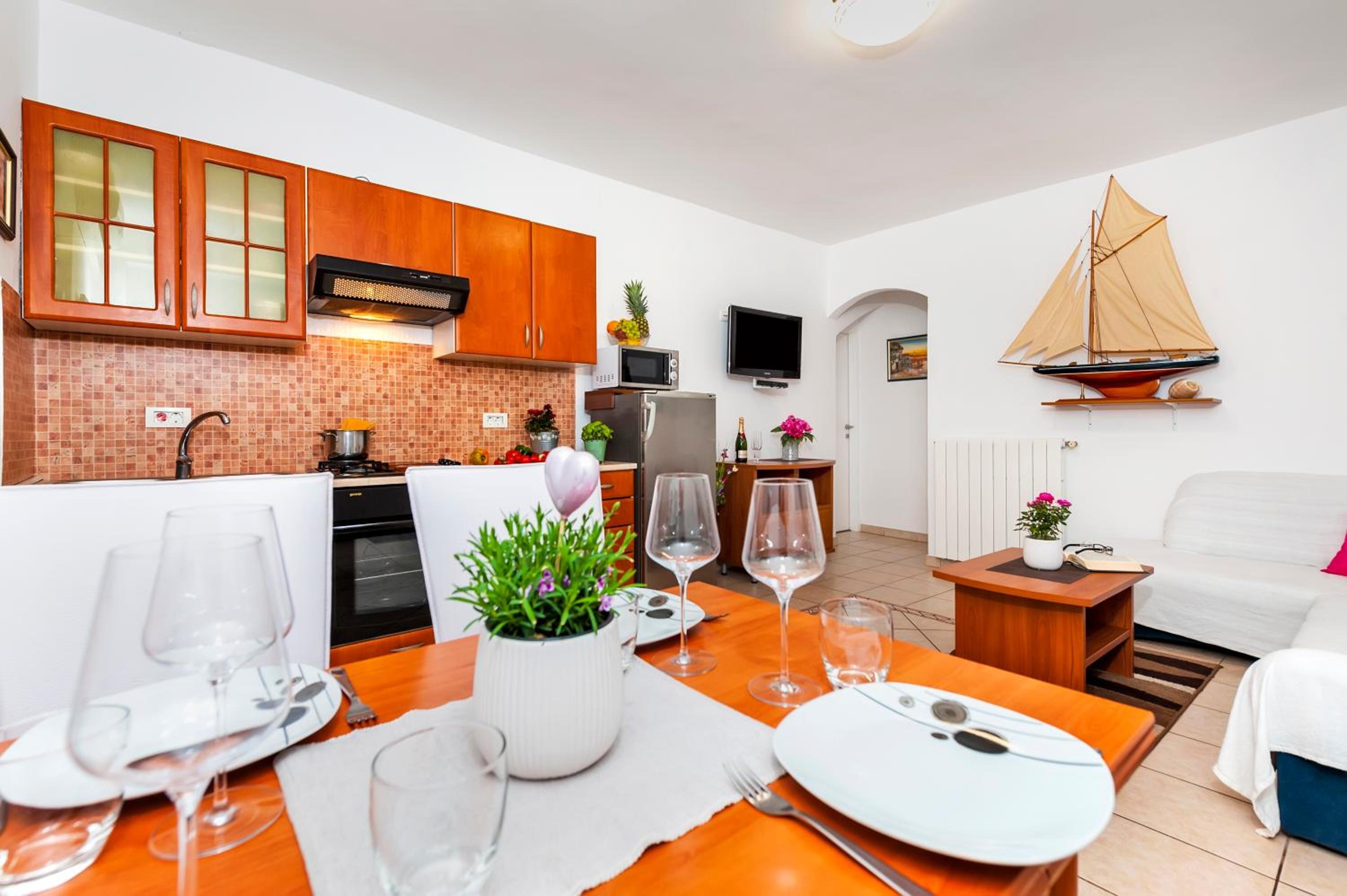 Apartment & Rooms Graciela