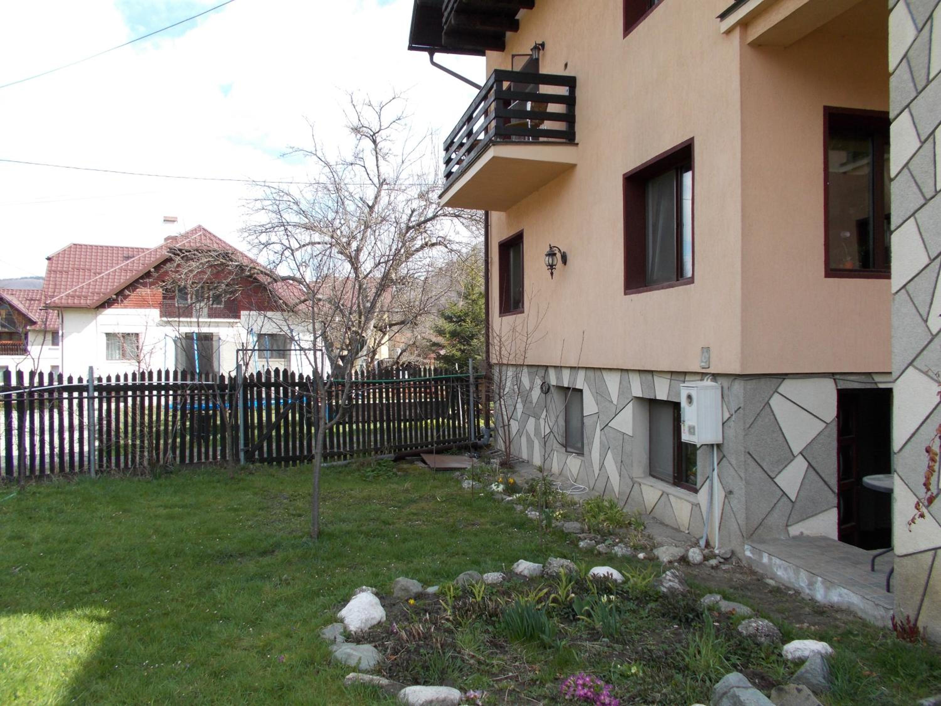 Photo 30