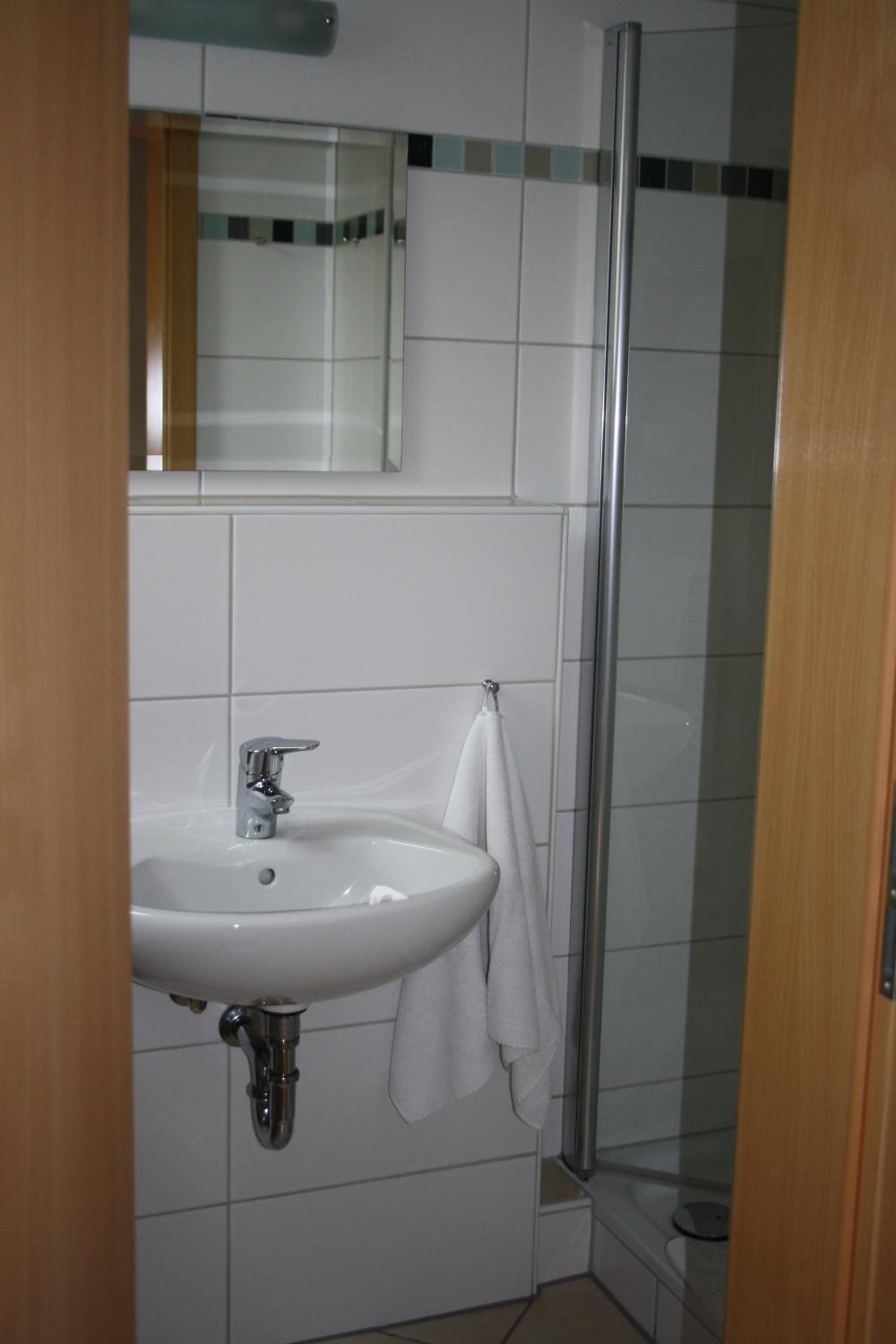 Photo 32