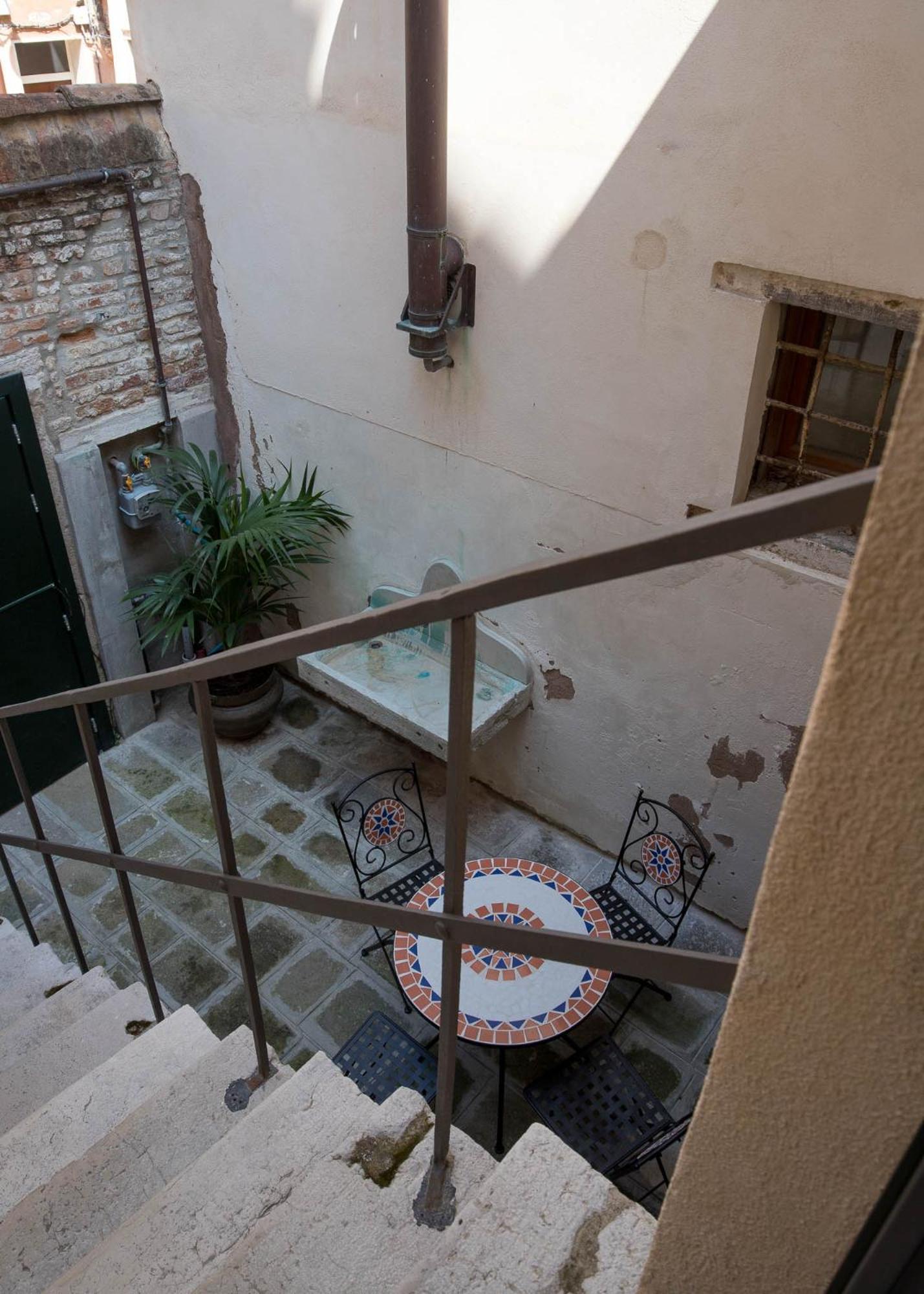 Corte del Tintor Apartments