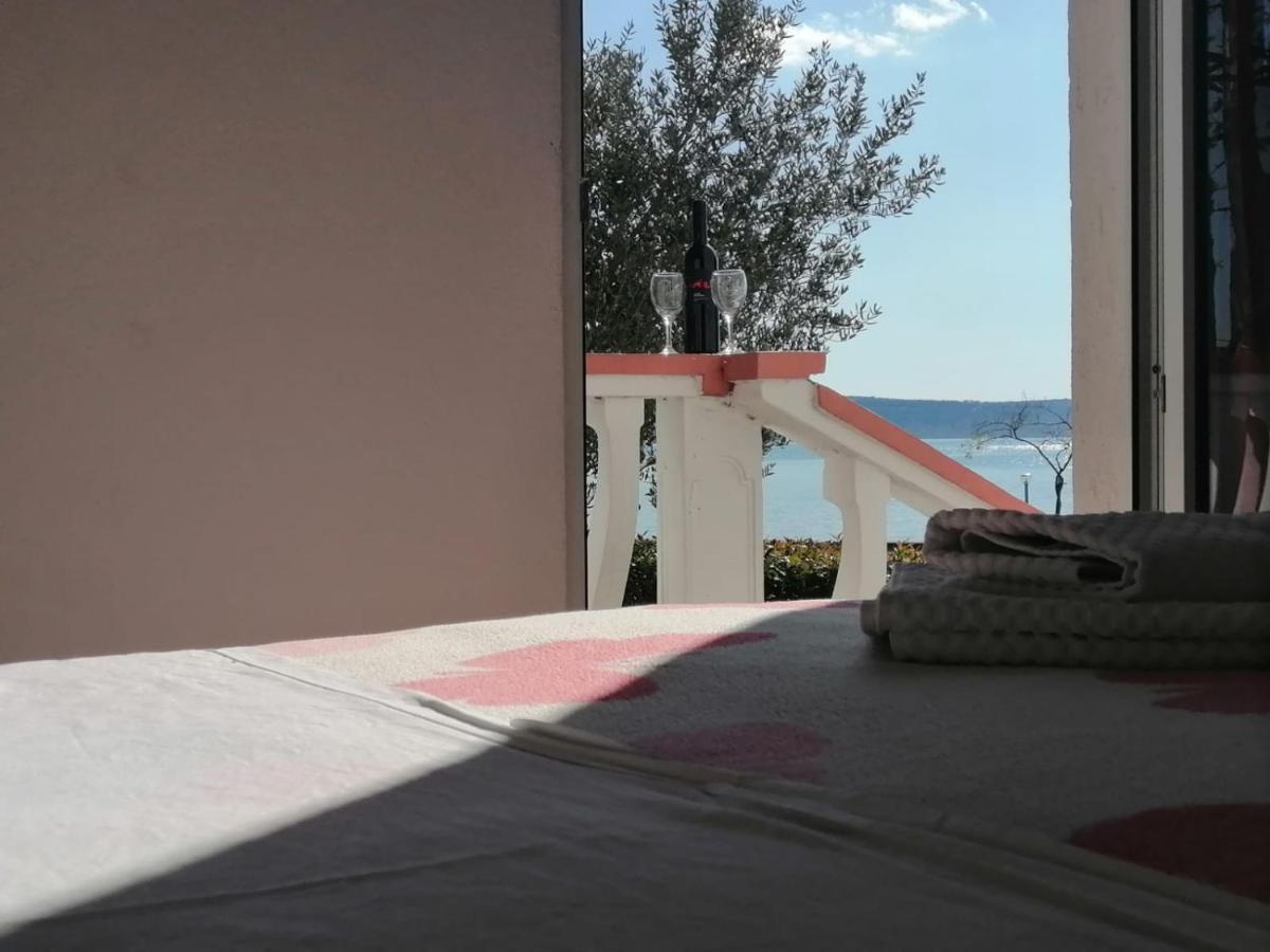 Photo 38