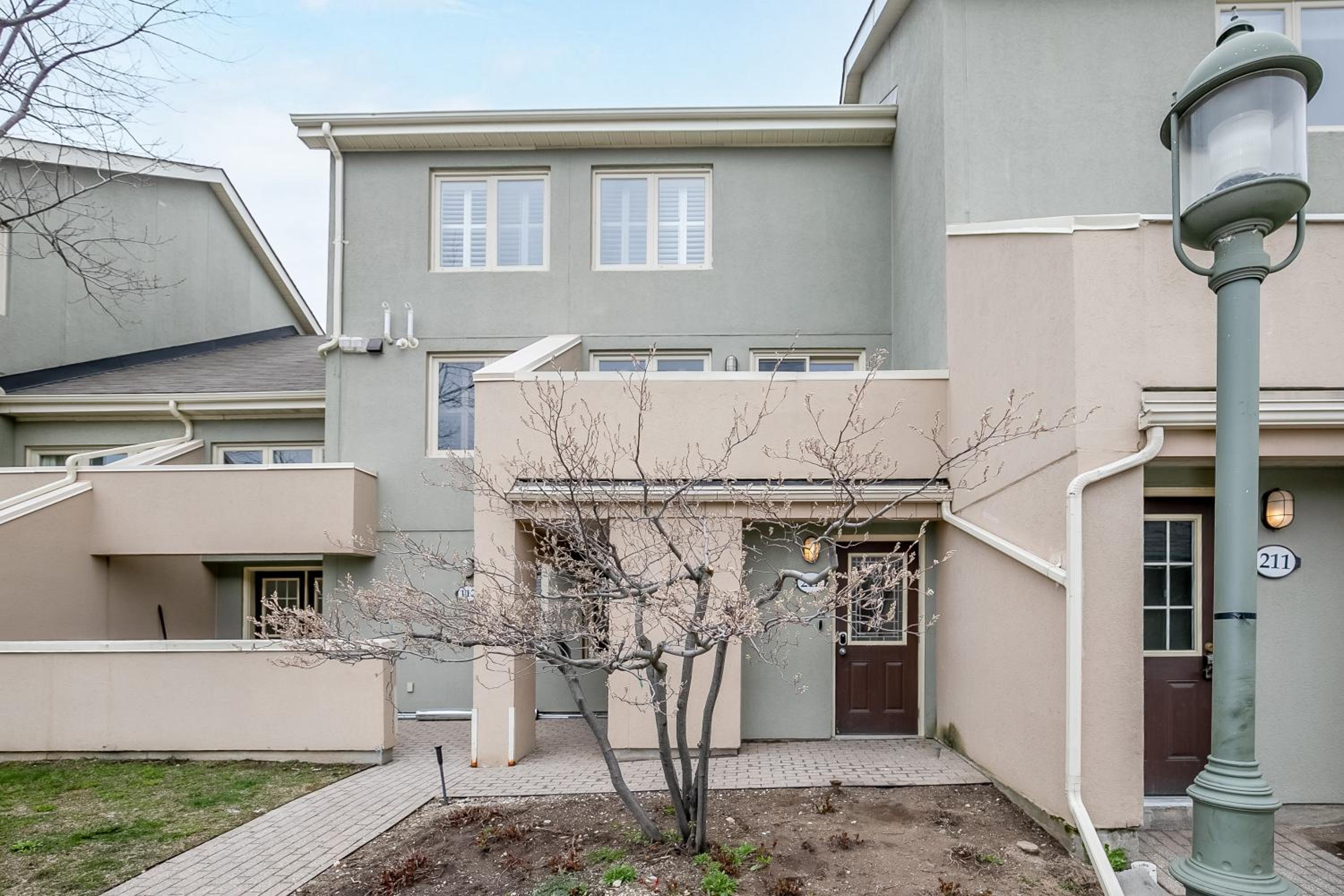 Stunning Townhouse - 3 BDRM Blue Mountain Village Sauna!