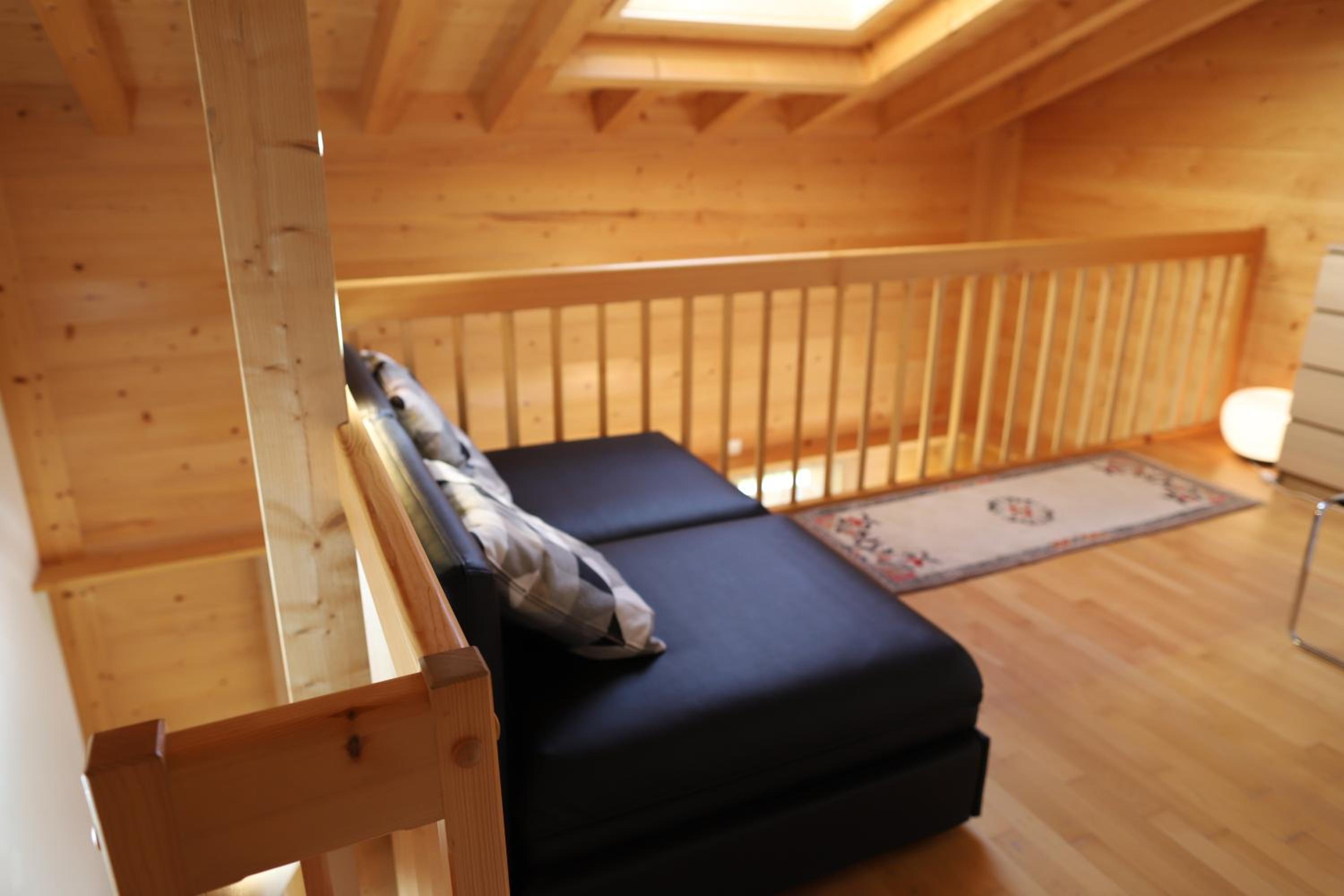 Excellent flat with a fantastic view of the Eiger!