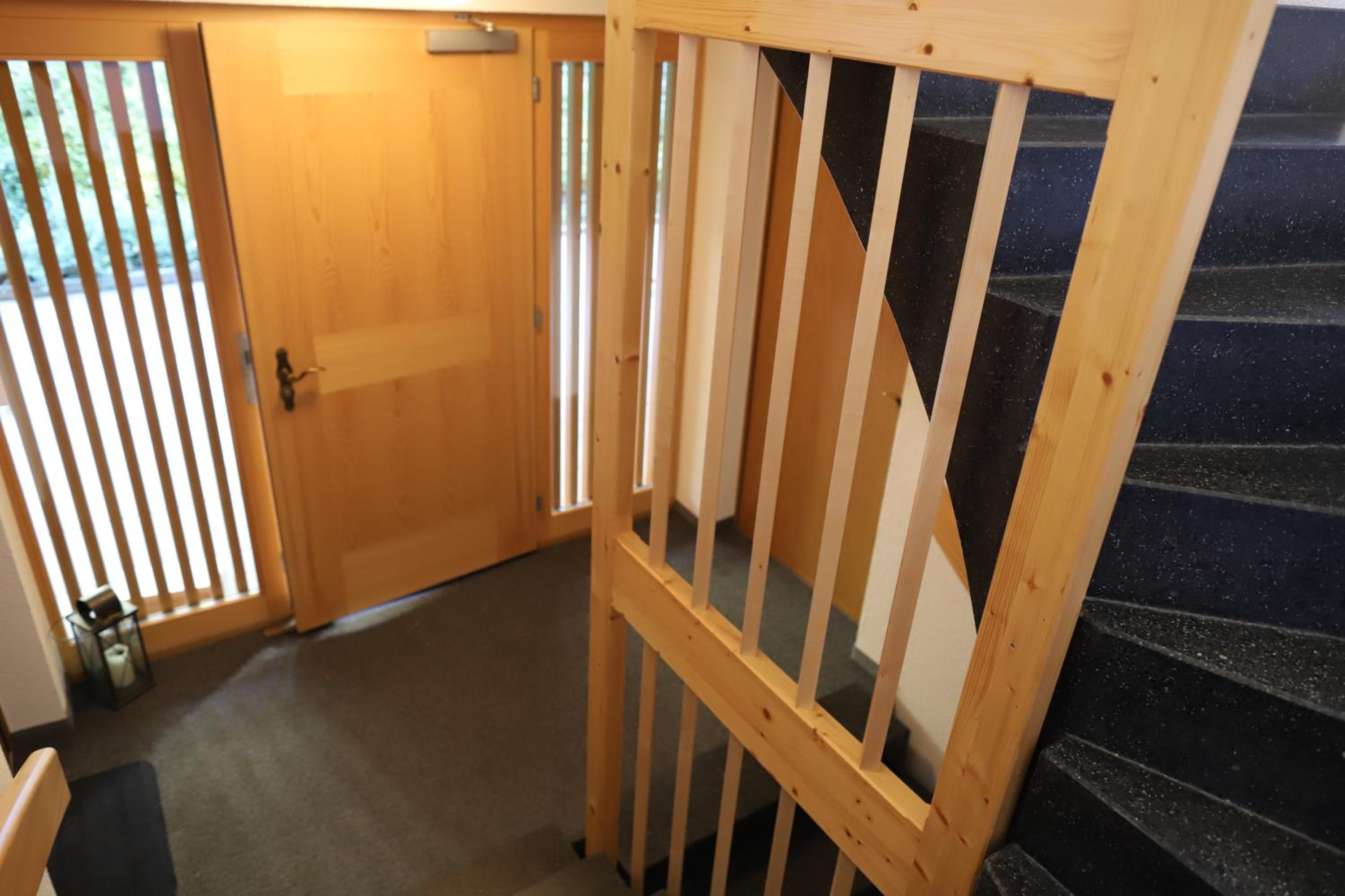 Excellent flat with a fantastic view of the Eiger!
