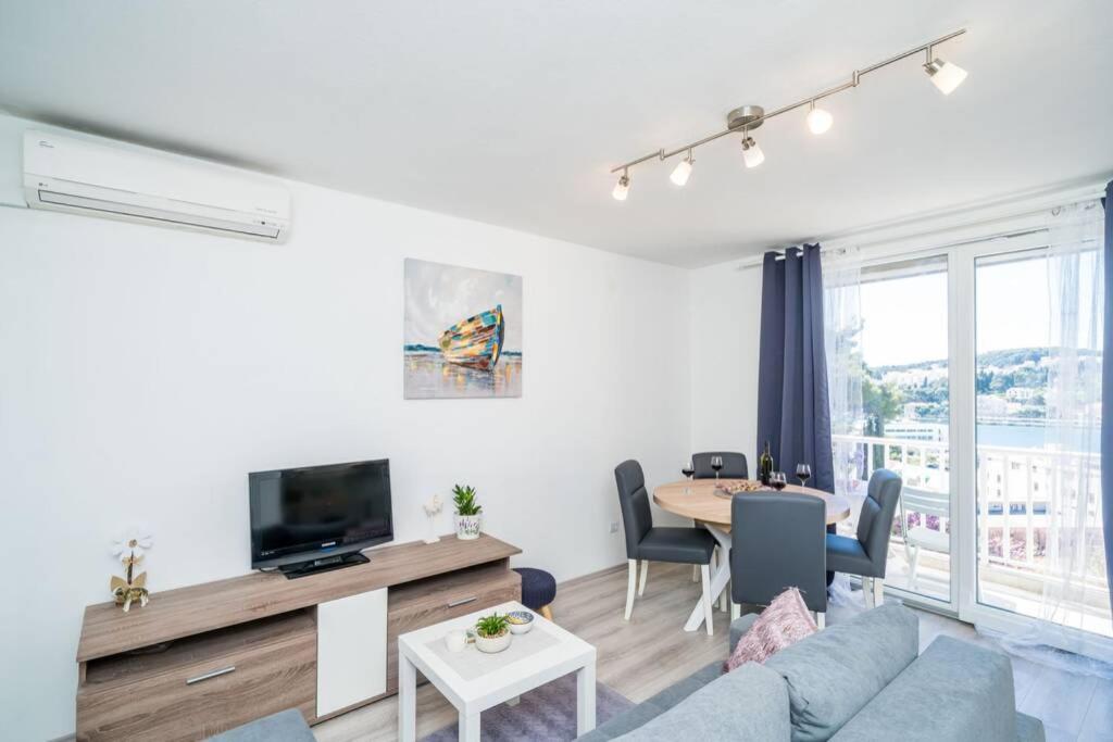 Apartment Katarina sea view