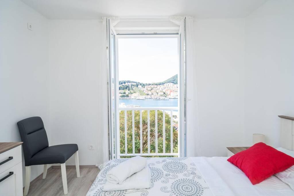 Apartment Katarina sea view