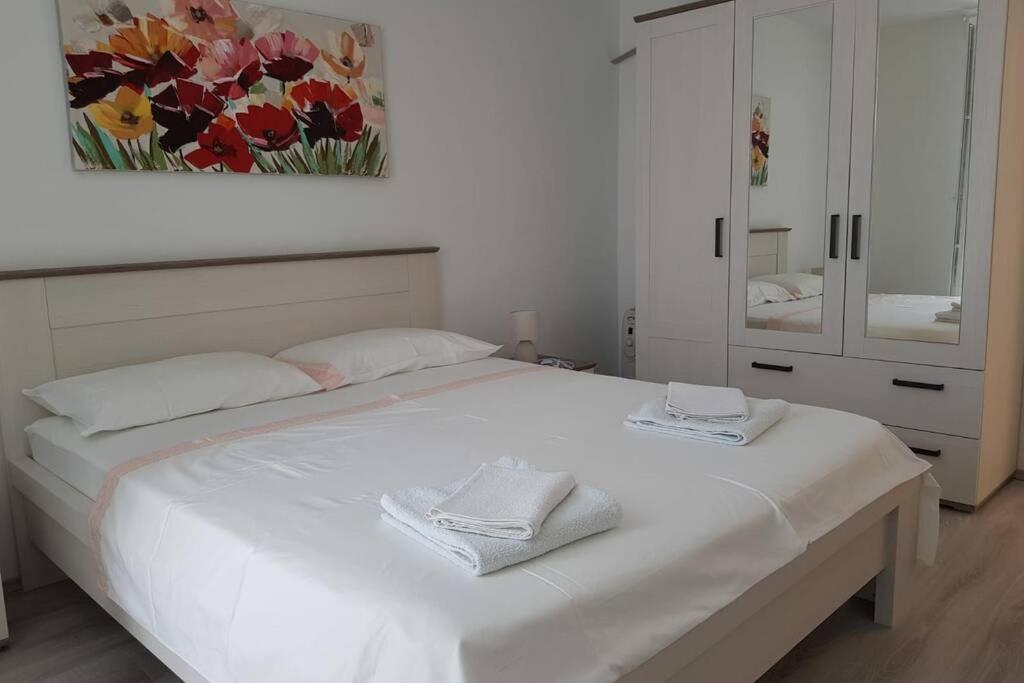 Apartment Katarina sea view