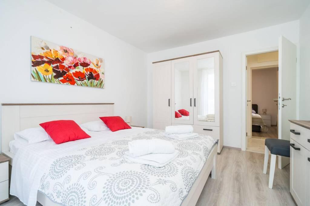 Apartment Katarina sea view