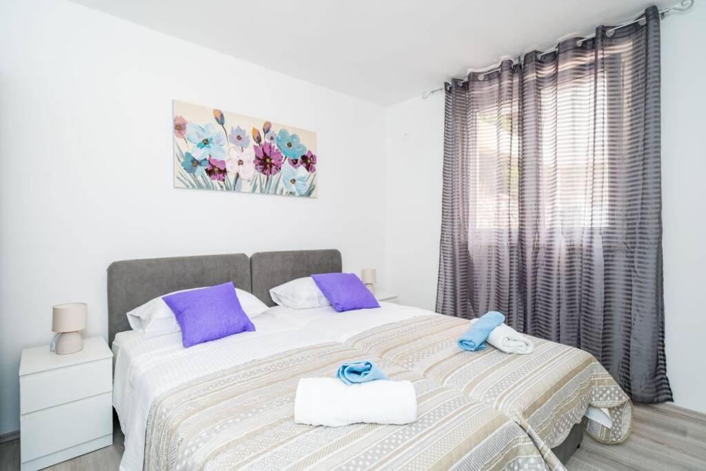 Apartment Katarina sea view