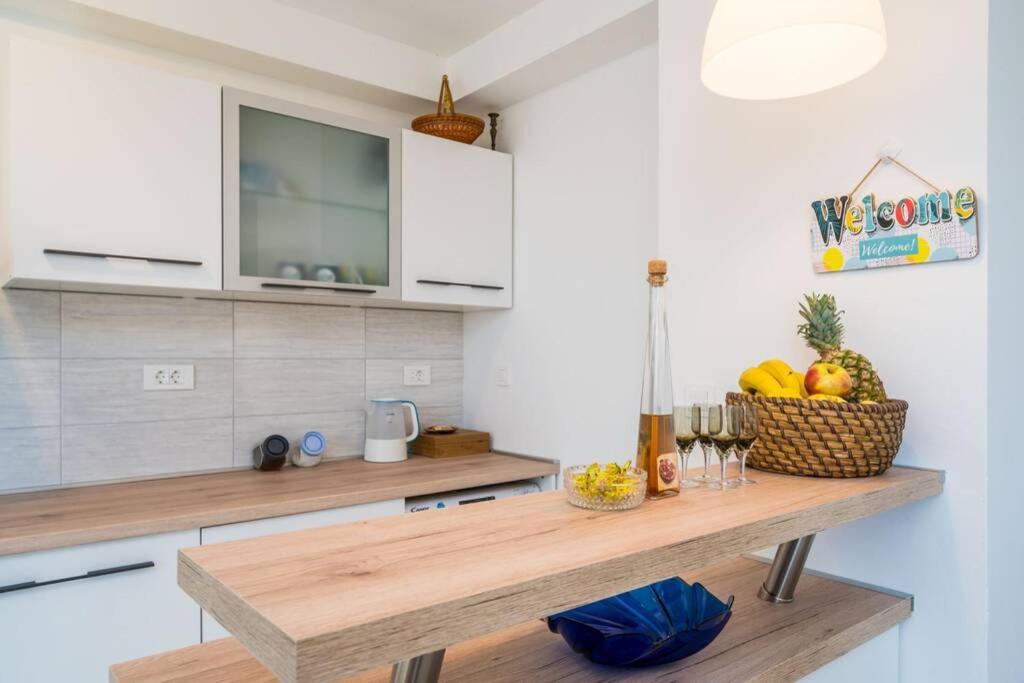 Apartment Katarina sea view