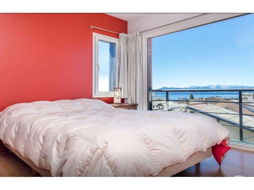 Hotel MODERNO DEPARTAMENTO CON VISTA AL LAGO - Image 1