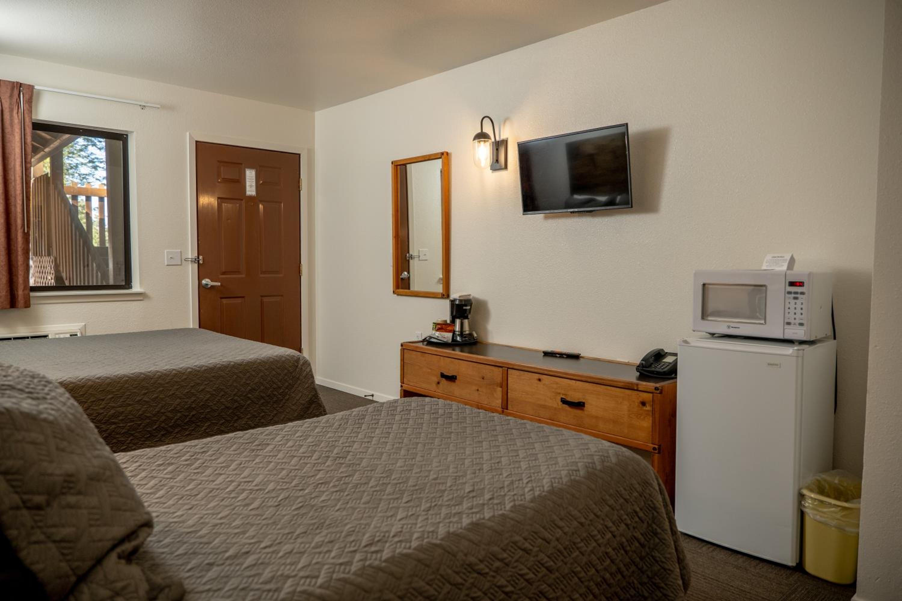 Eagle Cap Chalets