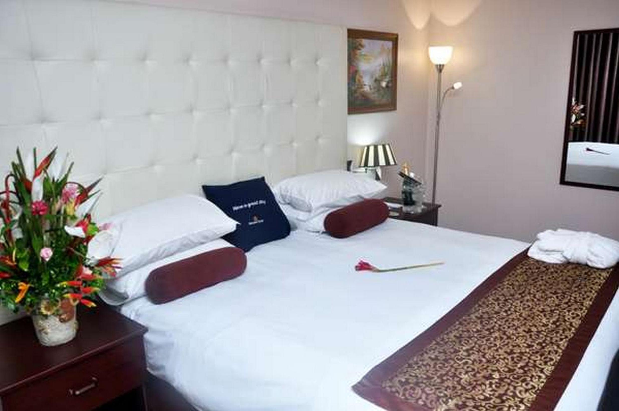 Golden Tulip Port Harcourt-Guest Room view 5