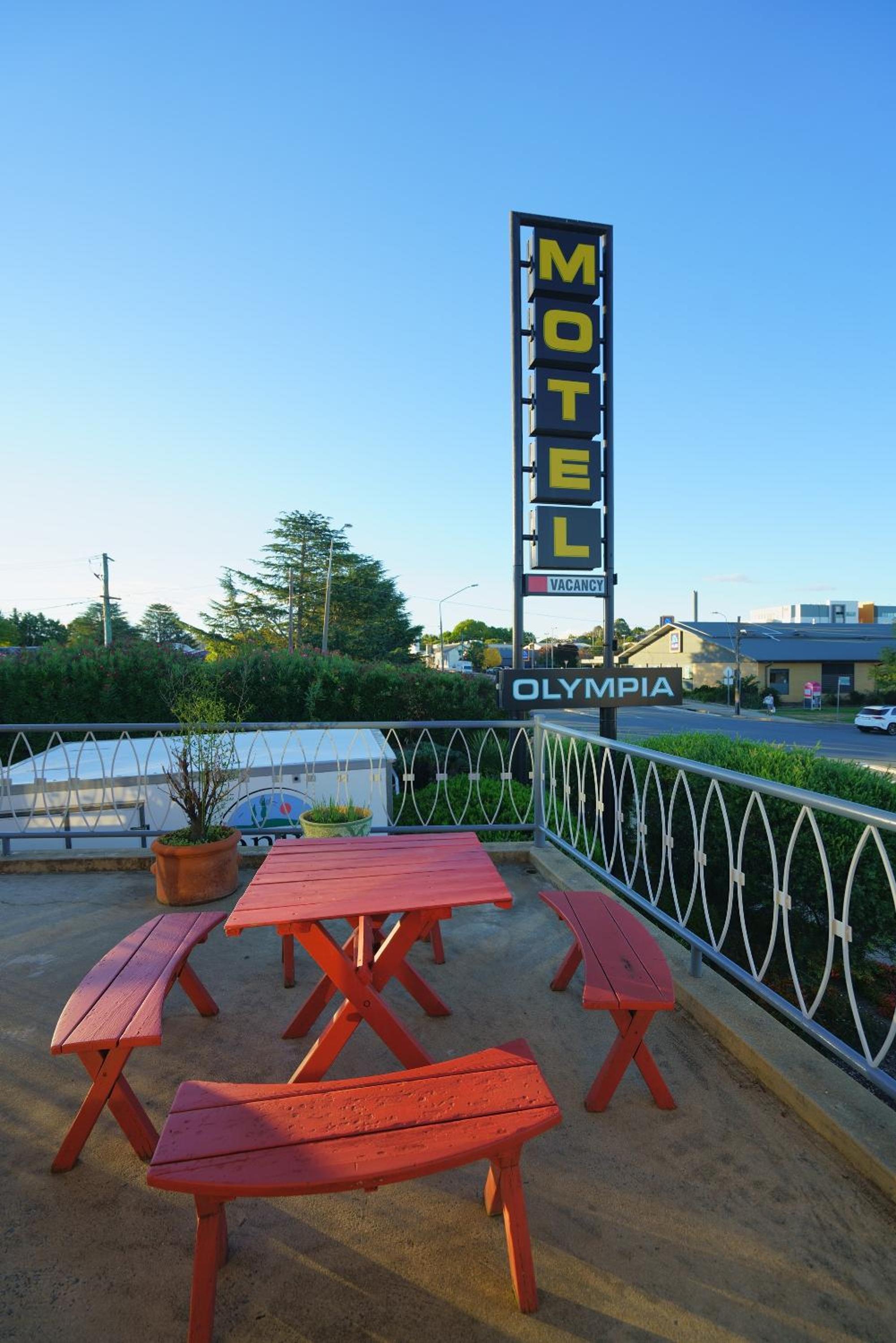 Olympia Motel