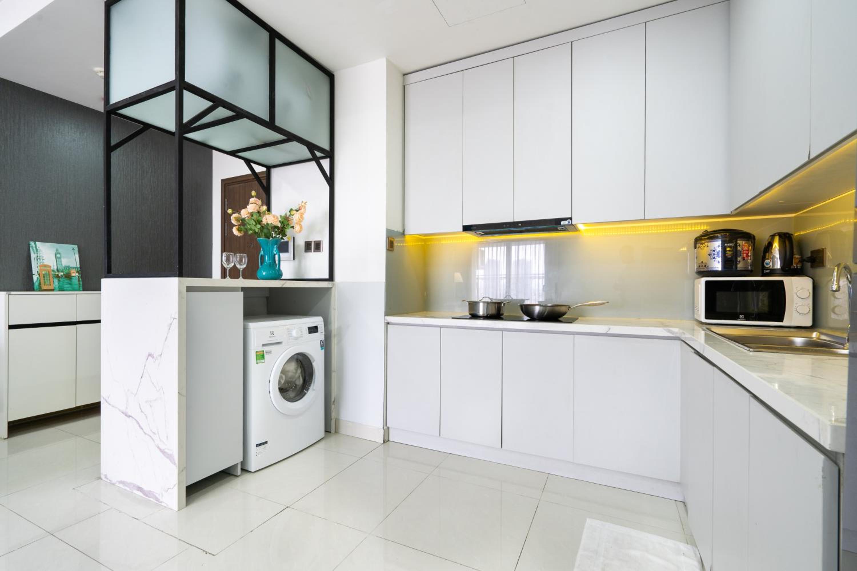 Saigon Royal Apartment 2 bedroom in center