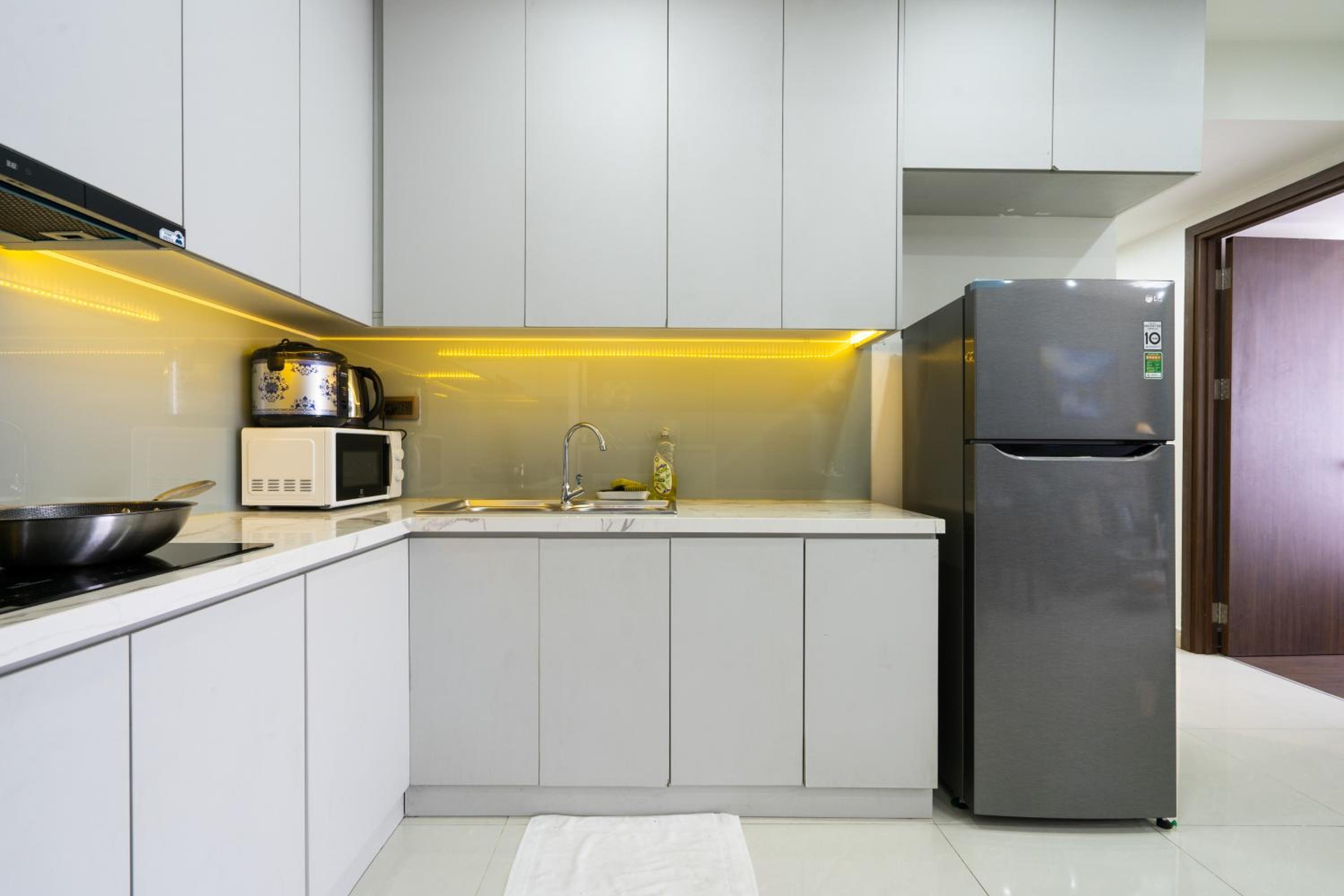 Saigon Royal Apartment 2 bedrooms amazing view for over 30 nights