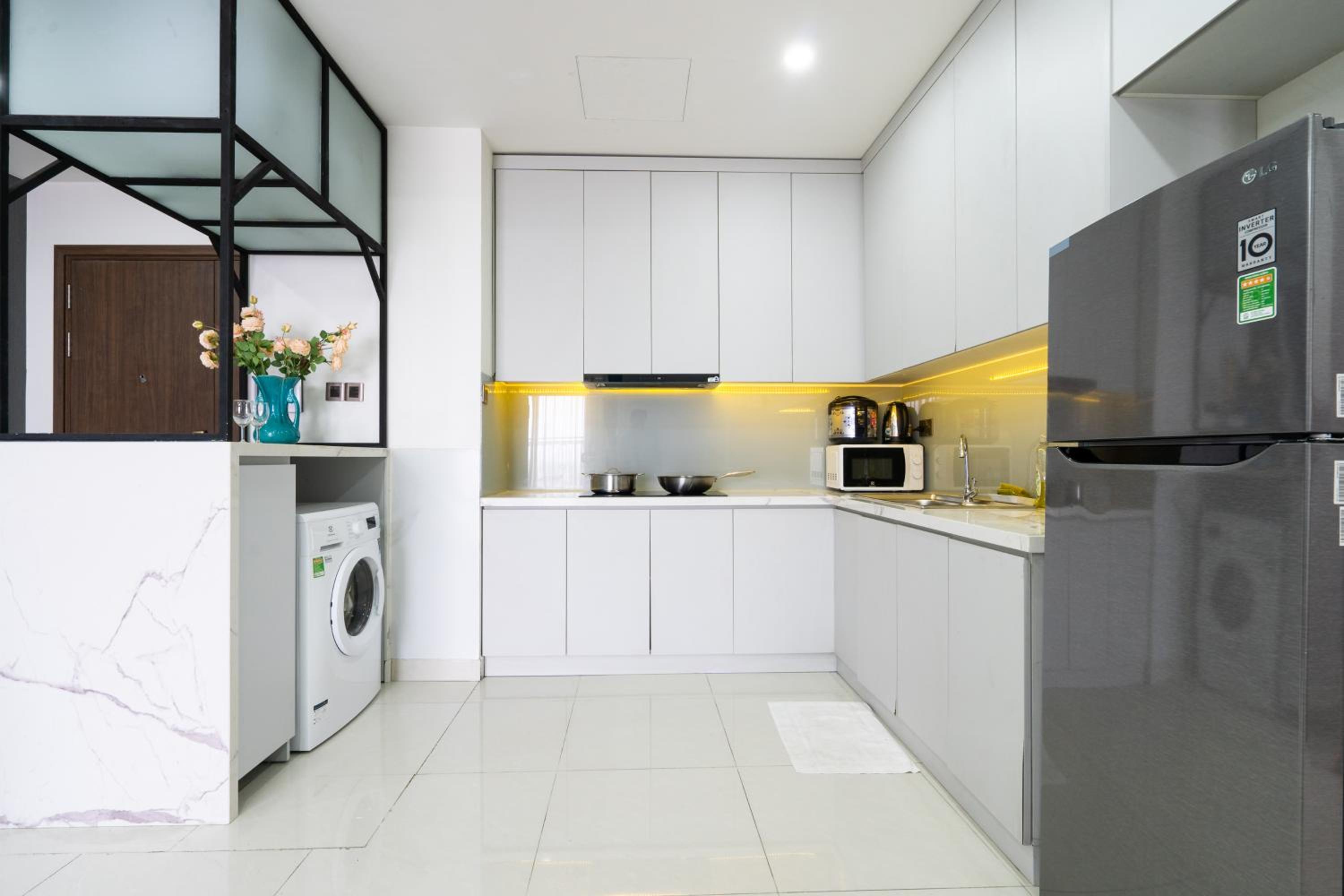 Saigon Royal Apartment 2 bedrooms amazing view for over 30 nights