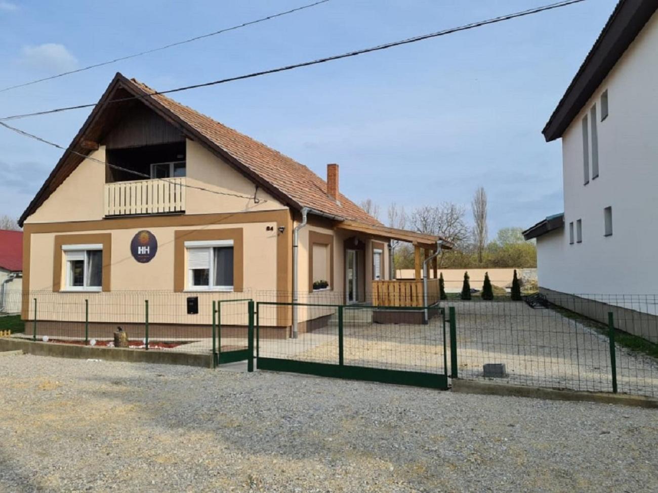 Hócza House Poroszló