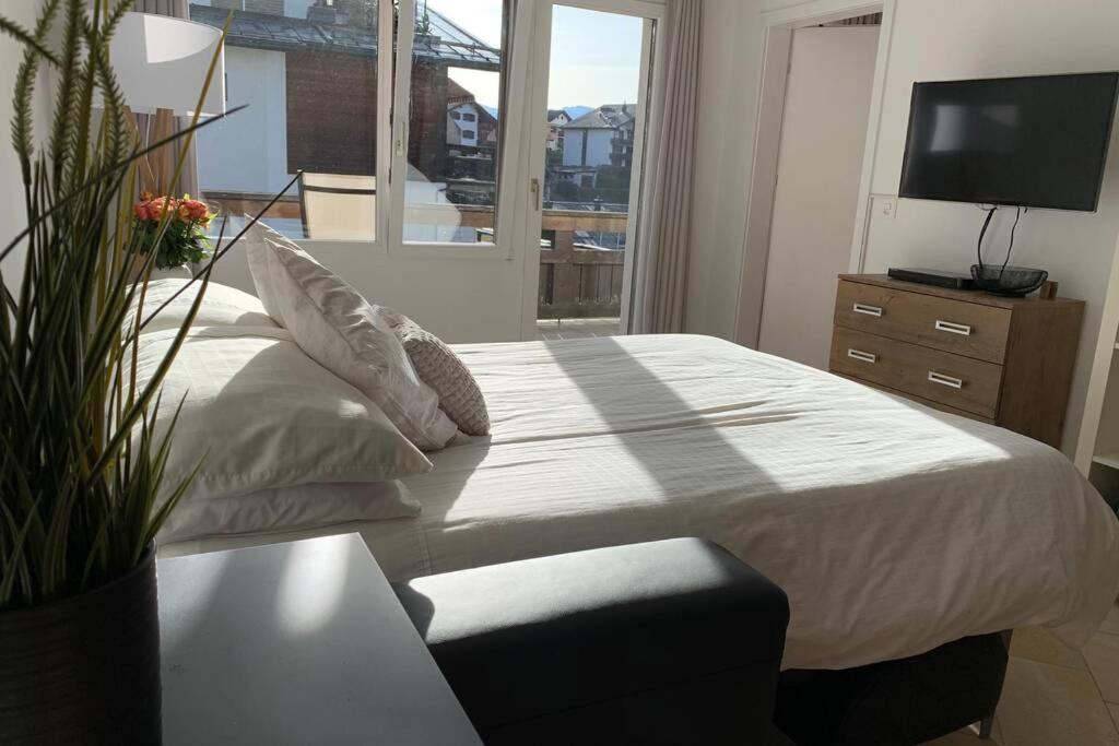 Apartment near Laax Lake view 3