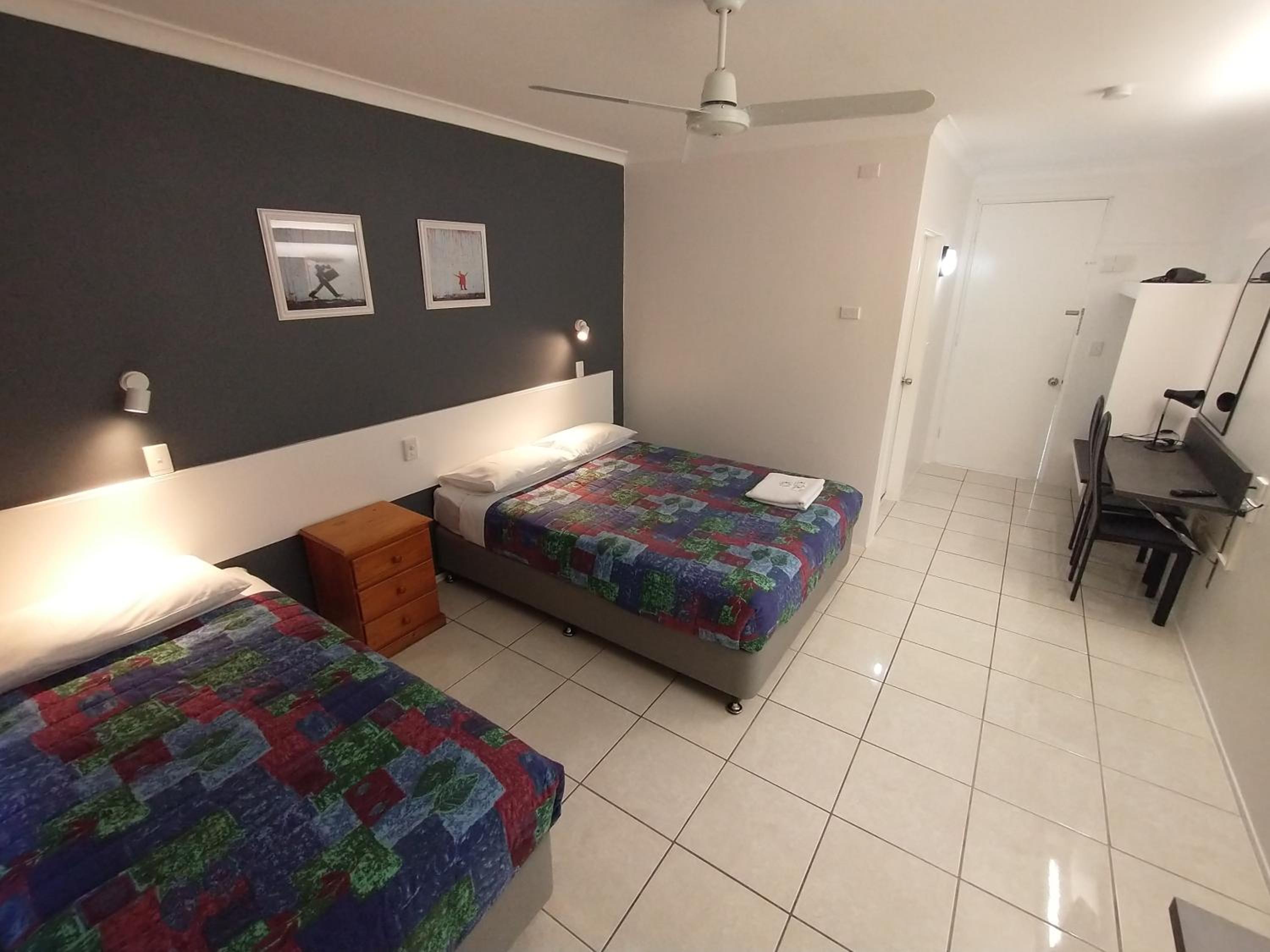 Aspley Sunset Motel