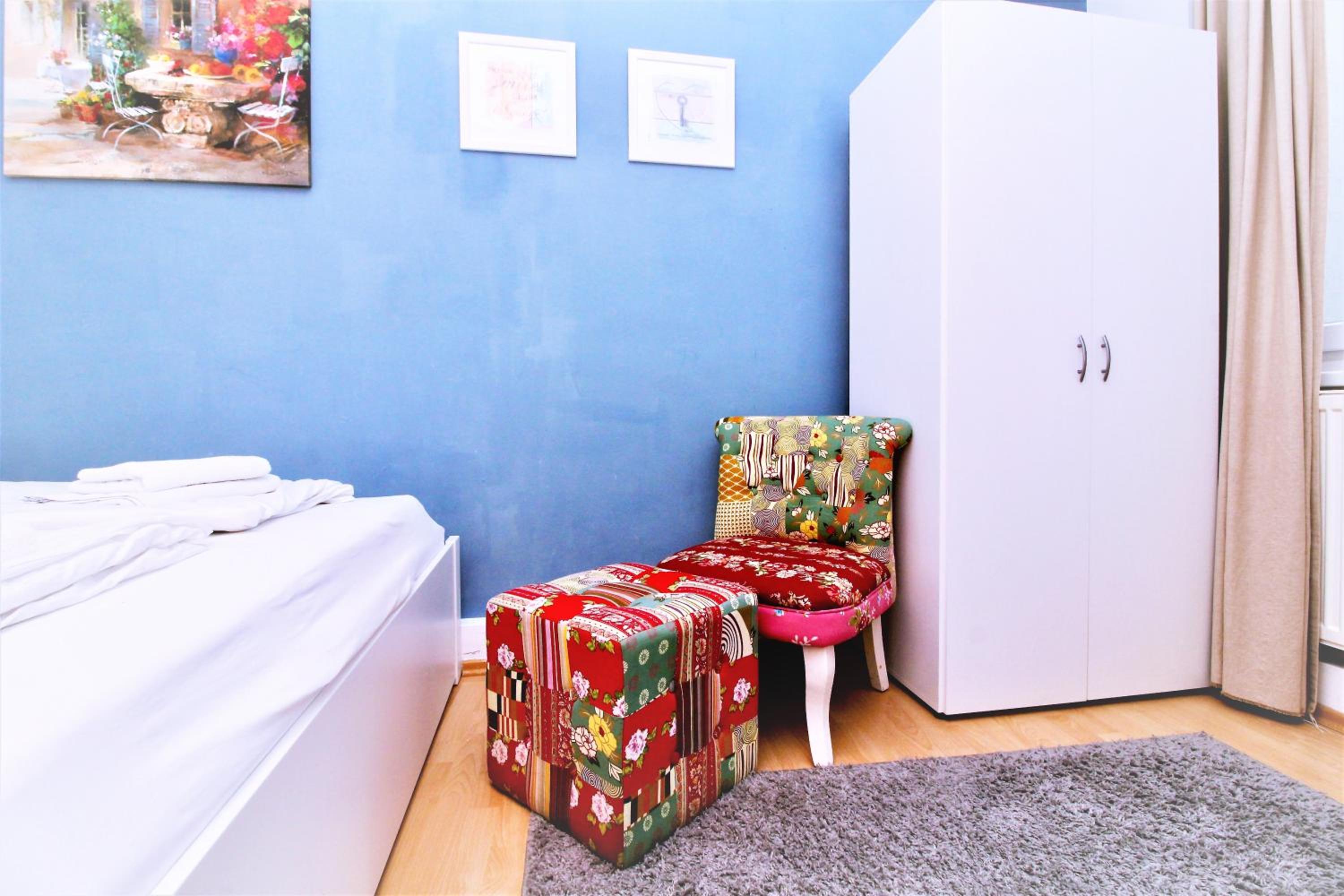 Gorgeous Hideout | City Center Apartment