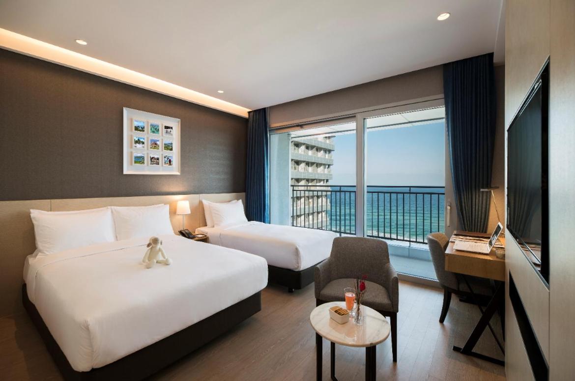 St. John's Hotel 33