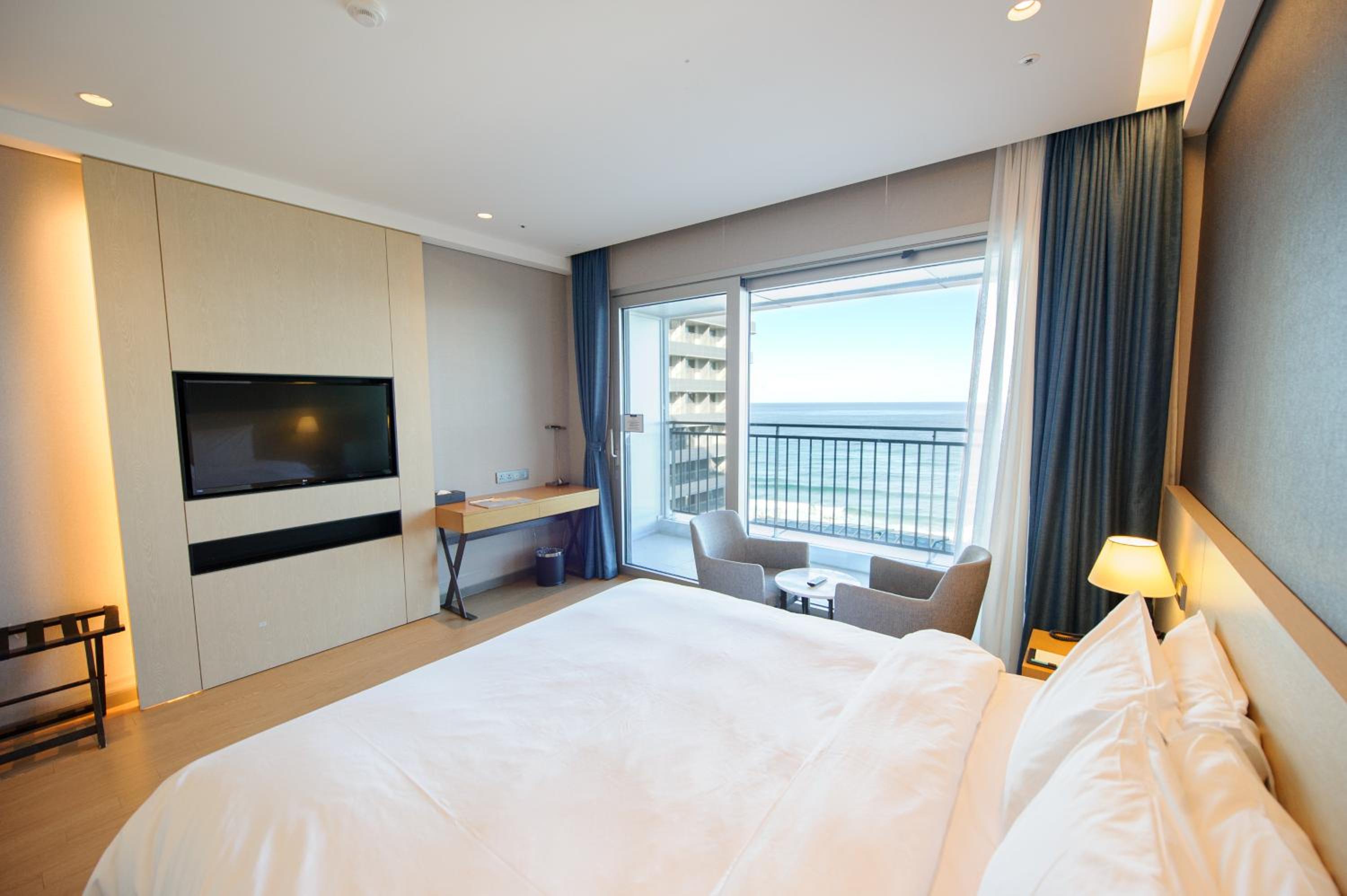 St. John's Hotel 41