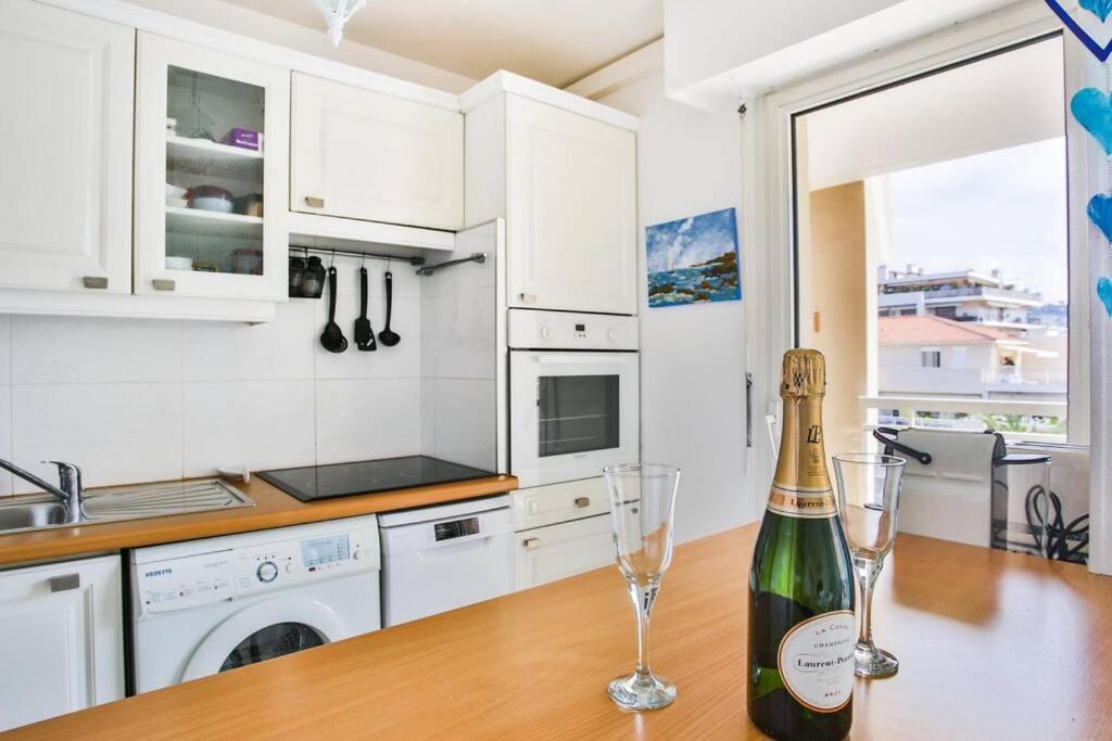 Bright One BDRM Apartment A/C-Swimming Pool/Congress by Olidesi view 5