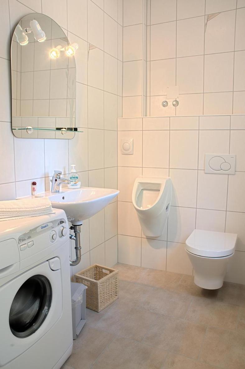 Modernes 5-Sterne-Ferienhaus im Maisonettenstil in DAMP