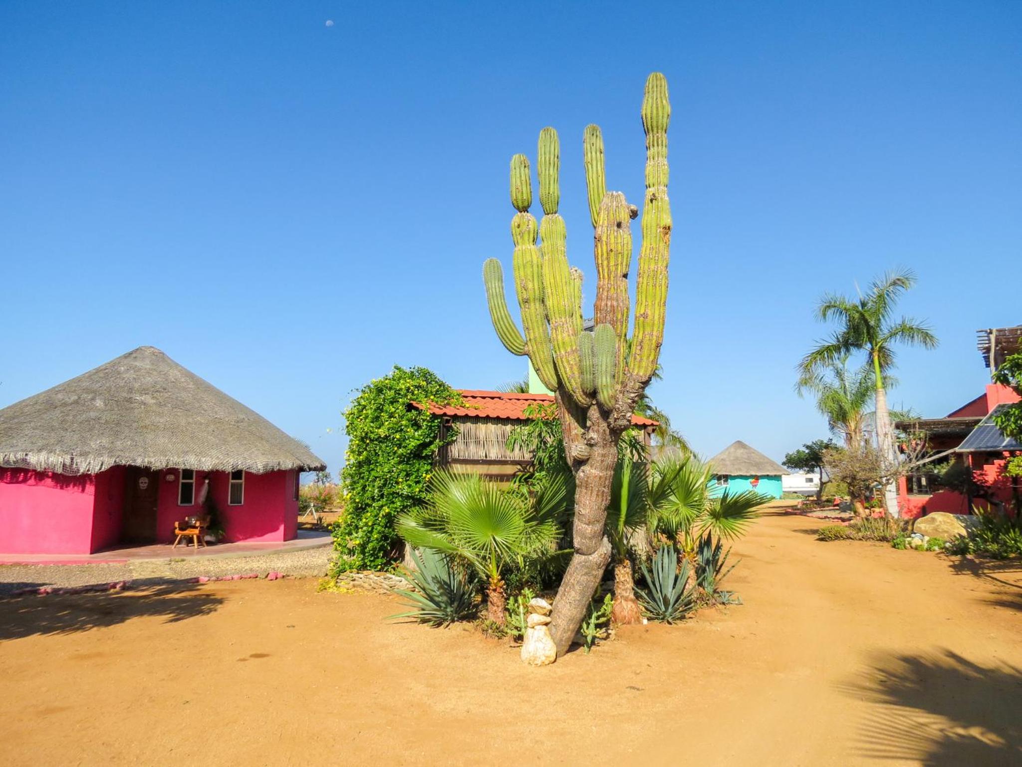 Casitas El Salitral by Rotamundos
