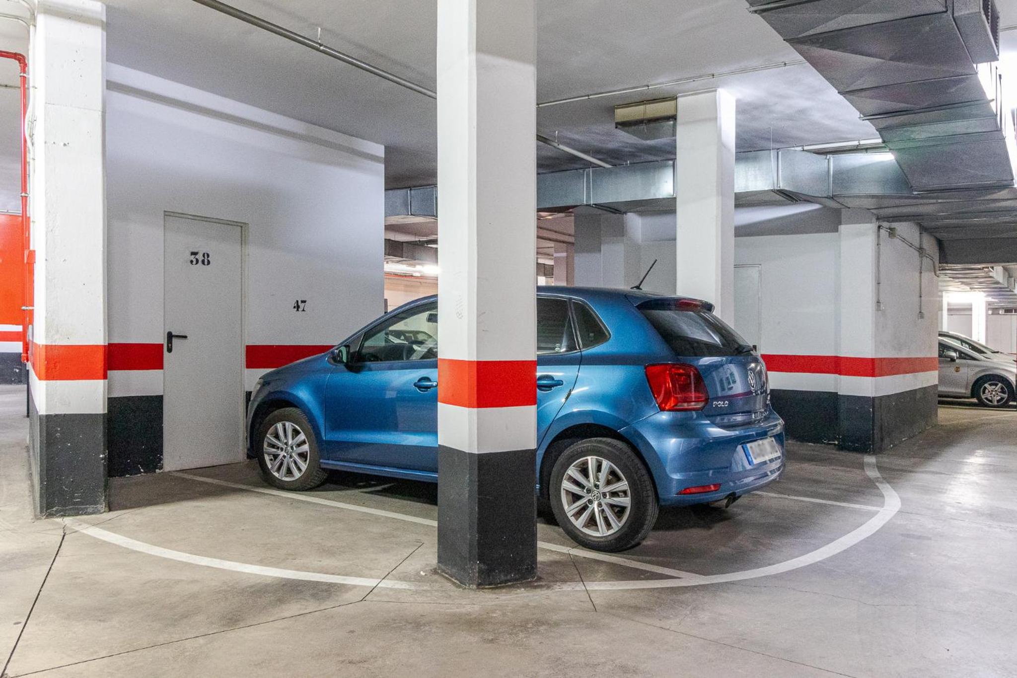 Trebolina 3Bdr FastWiFi Parking view 3