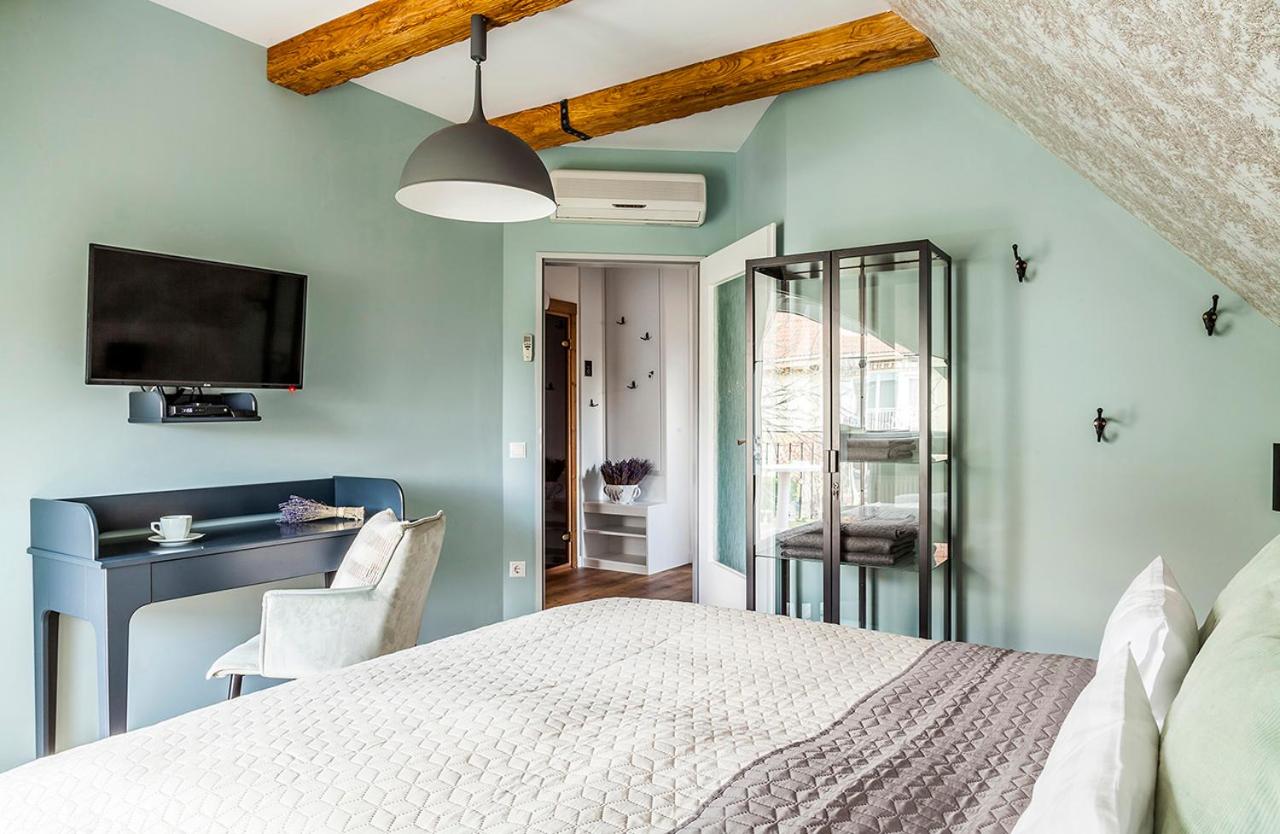 Harmonia Apartman erkéllyel és SZAUNAval view 2