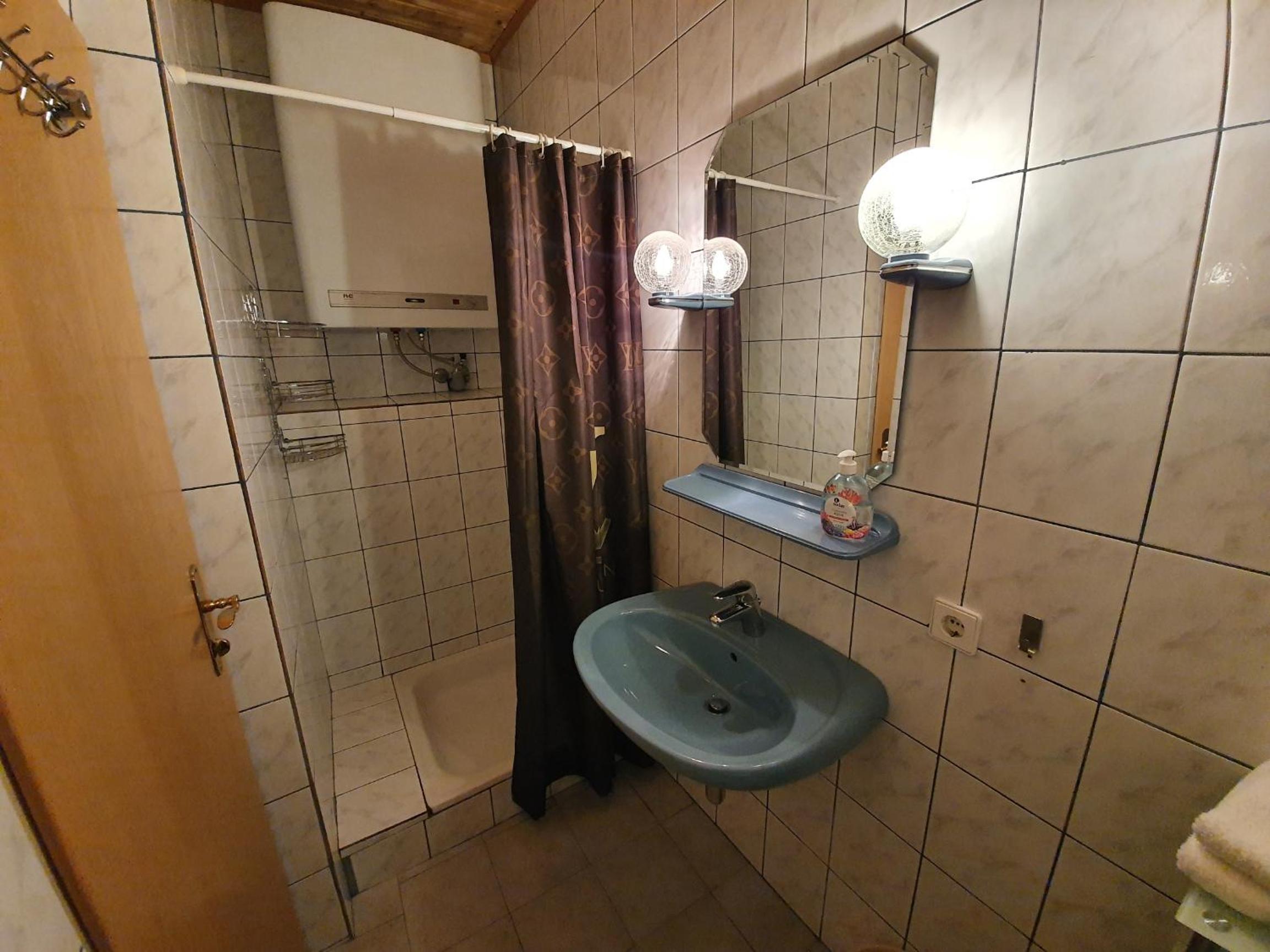 Photo 53