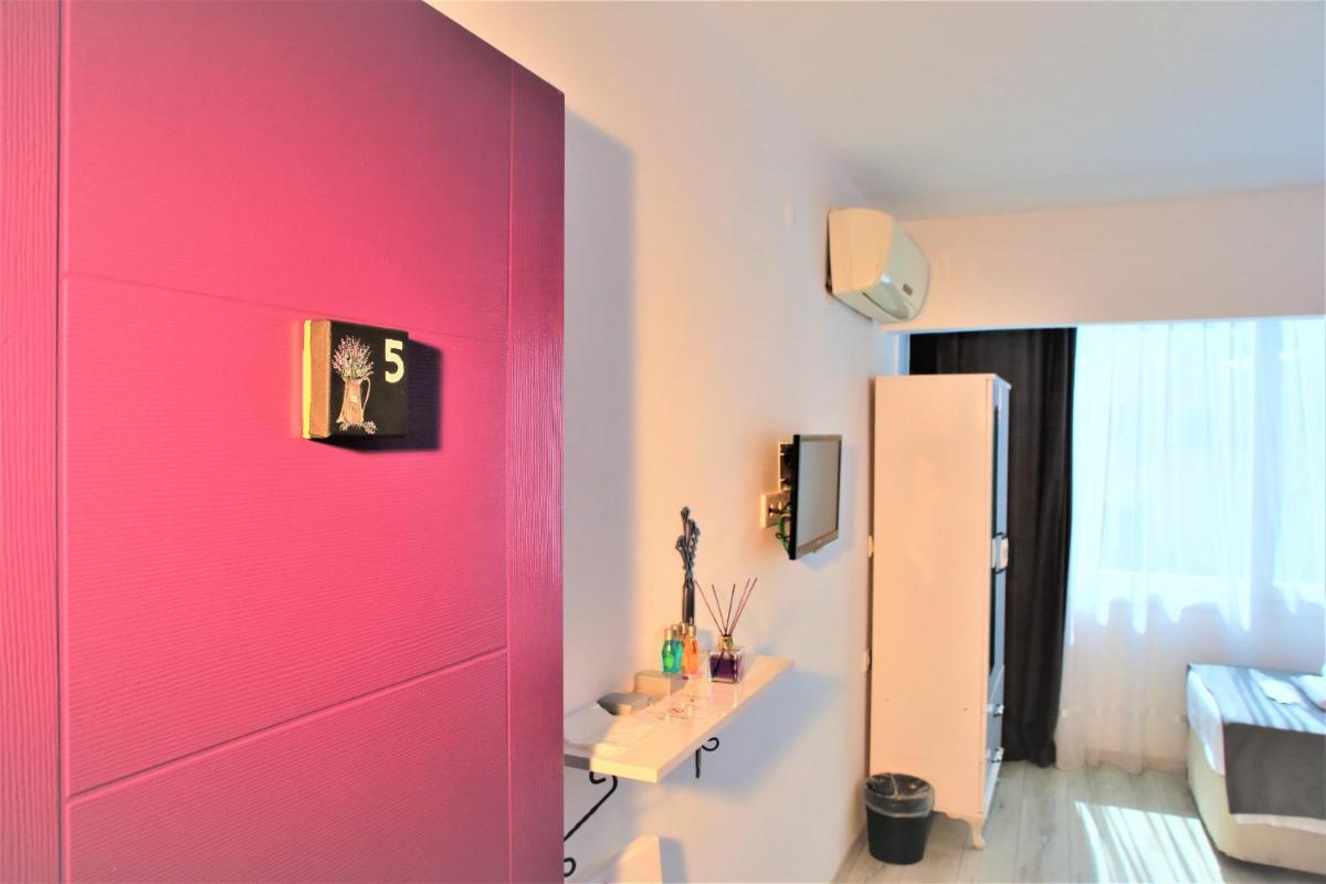 Lavender Otel - Image 60