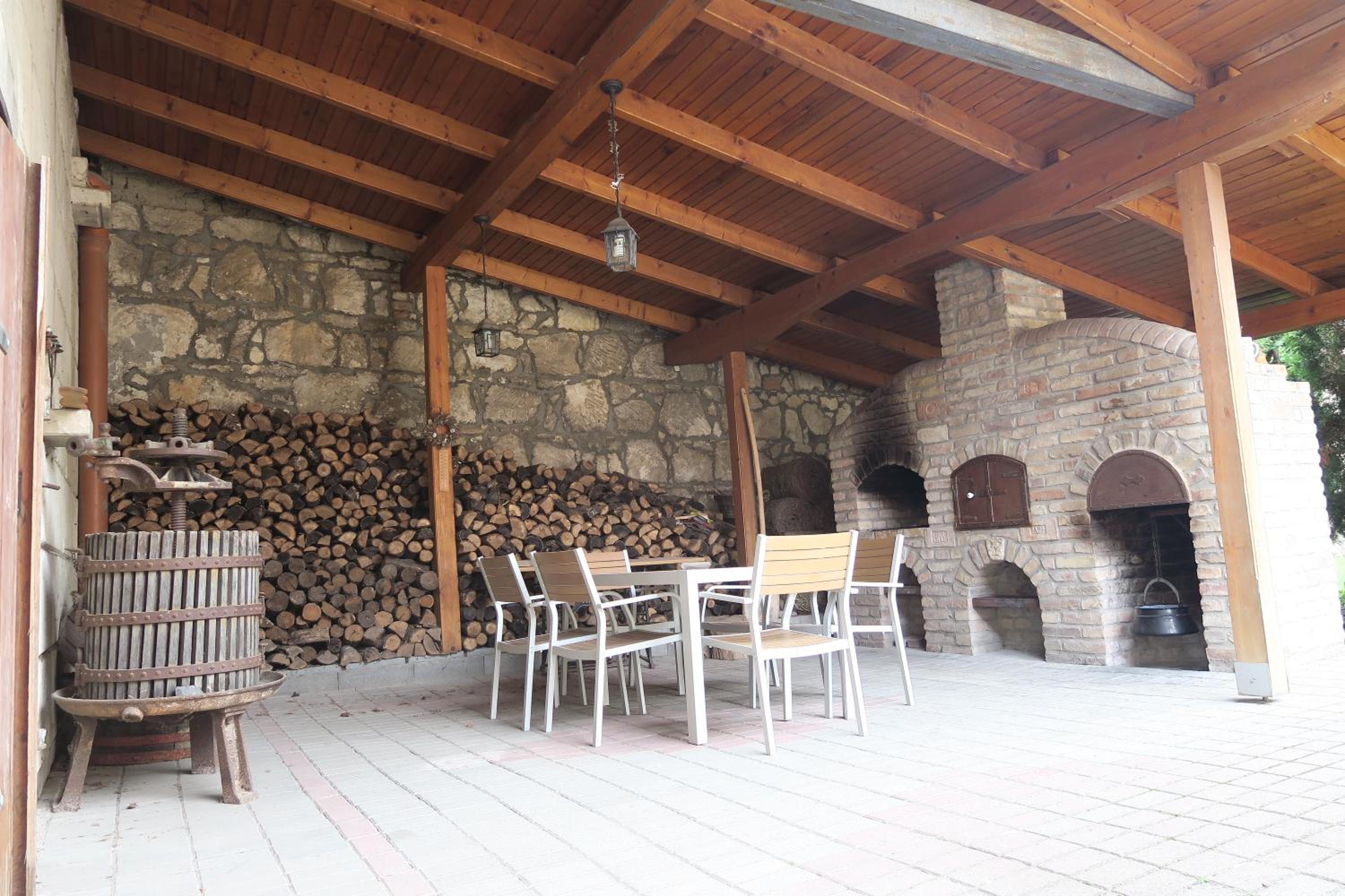 Falusi Vendégház view 3