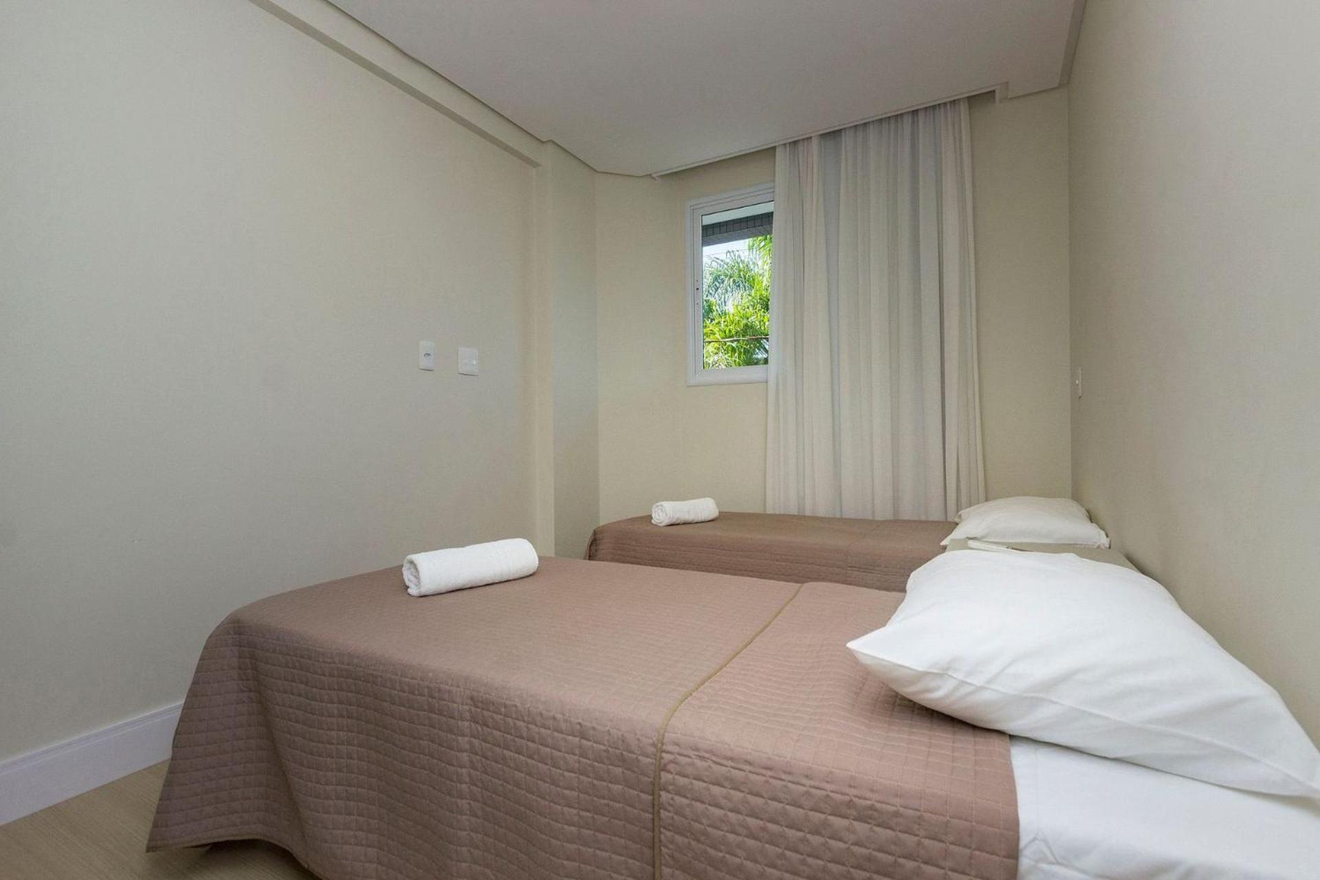 106 Porto Fino - 200m from the Bombinhas Beach - 3 bedrooms - To maximum of 6 people - Great cost benefit