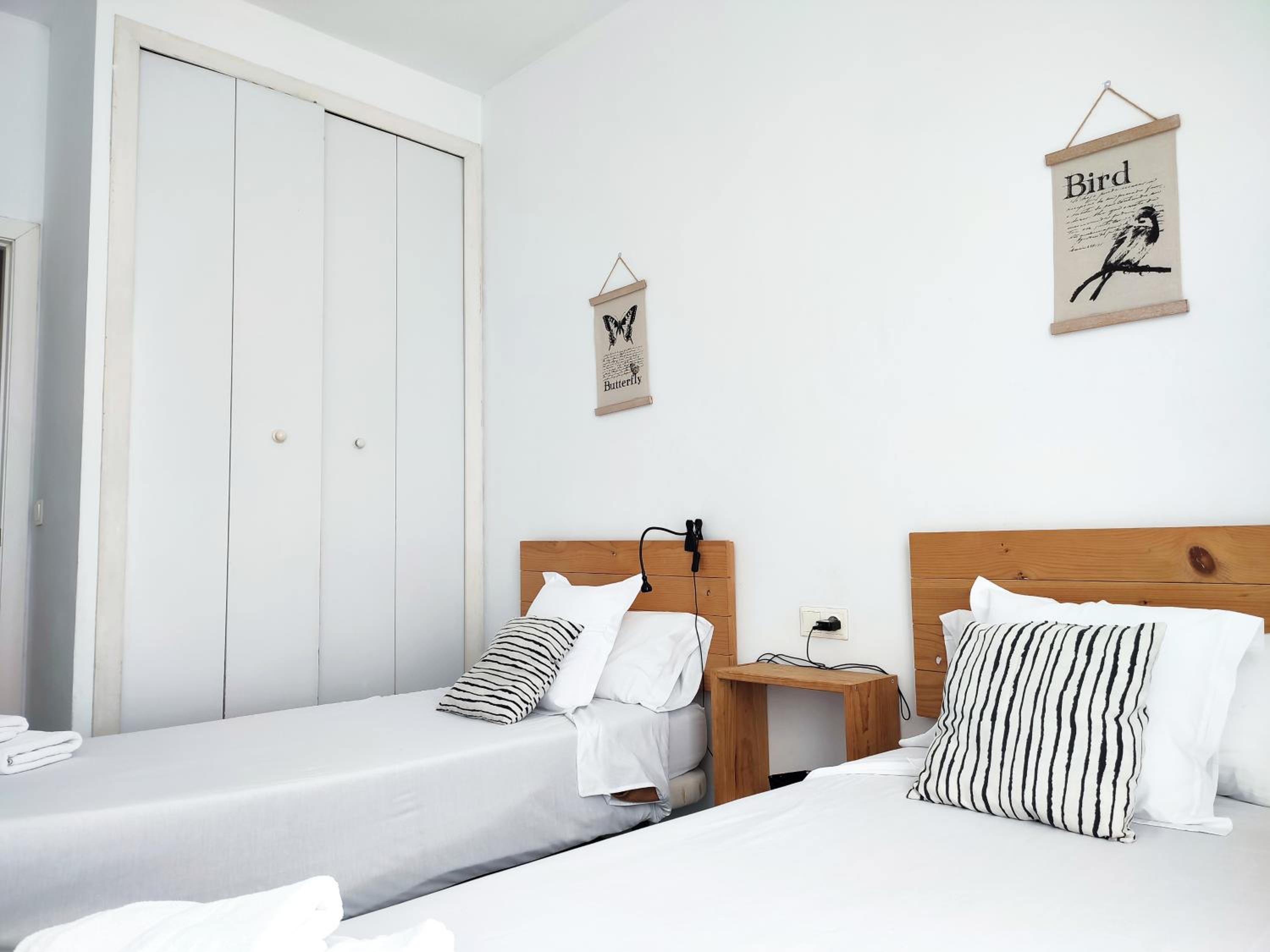 Flats Friends Torres Quart