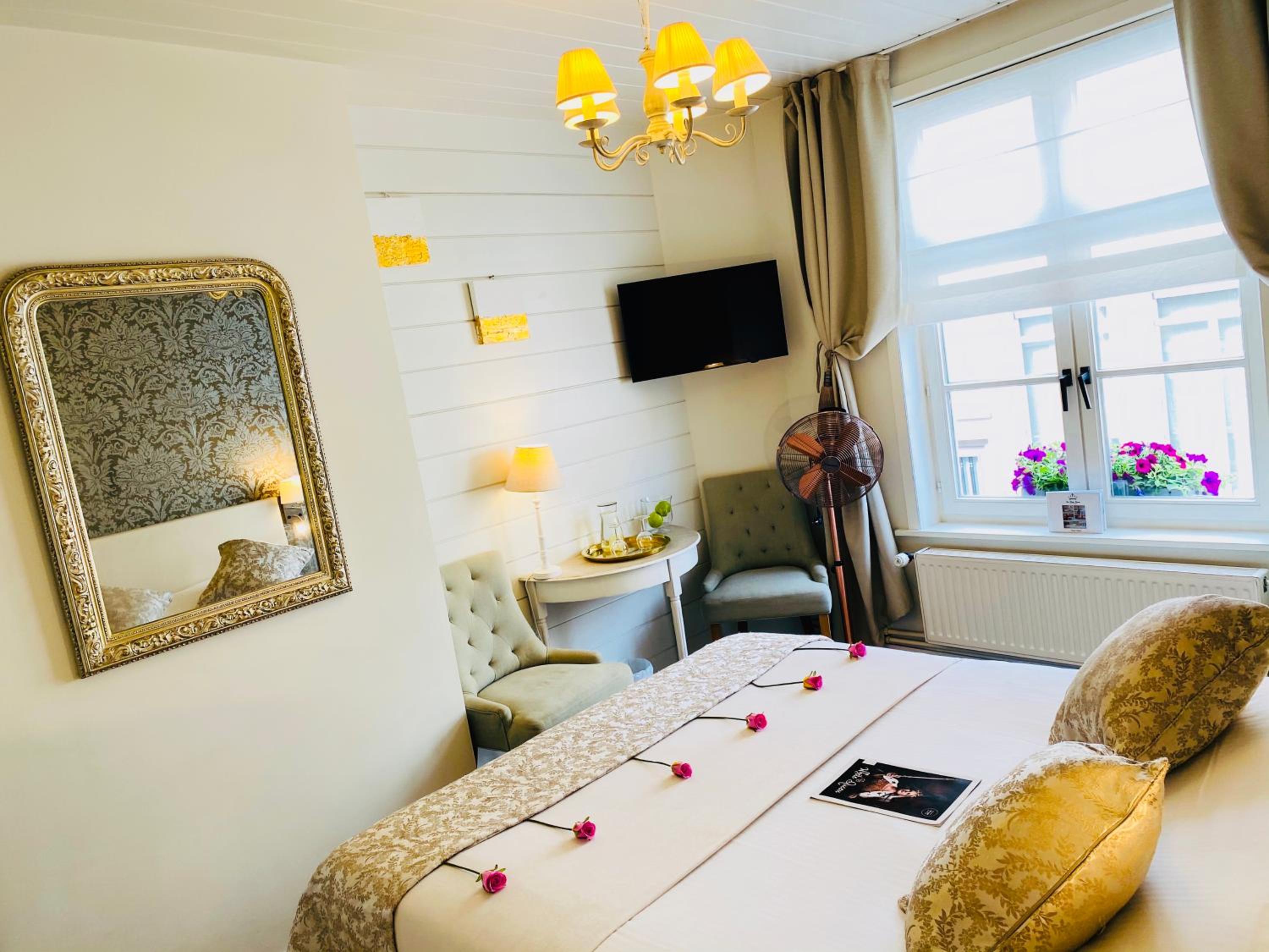 The White Queen B&B
