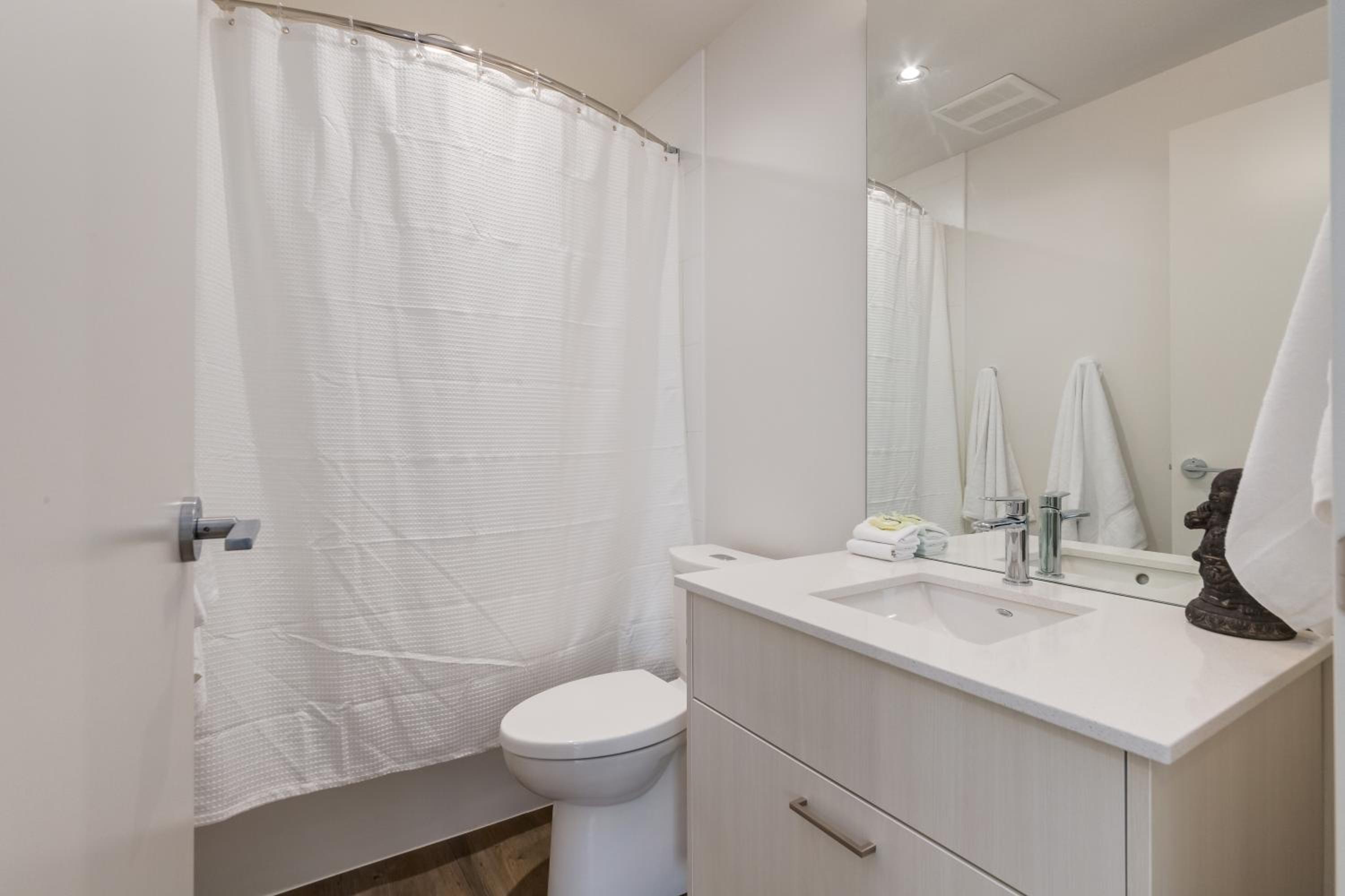Underwood Executive Suites by Corporate Stays
