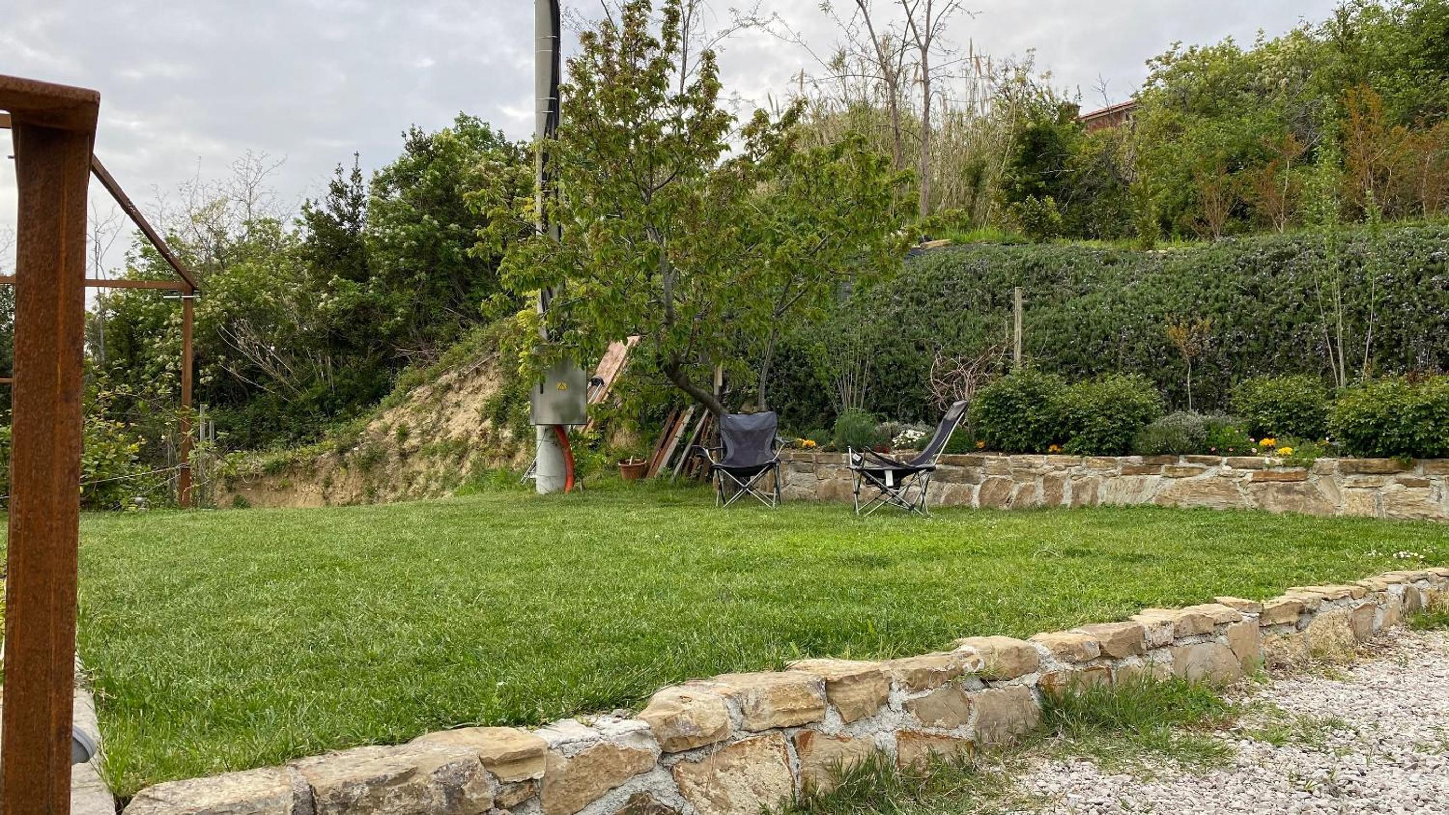 Photo 25
