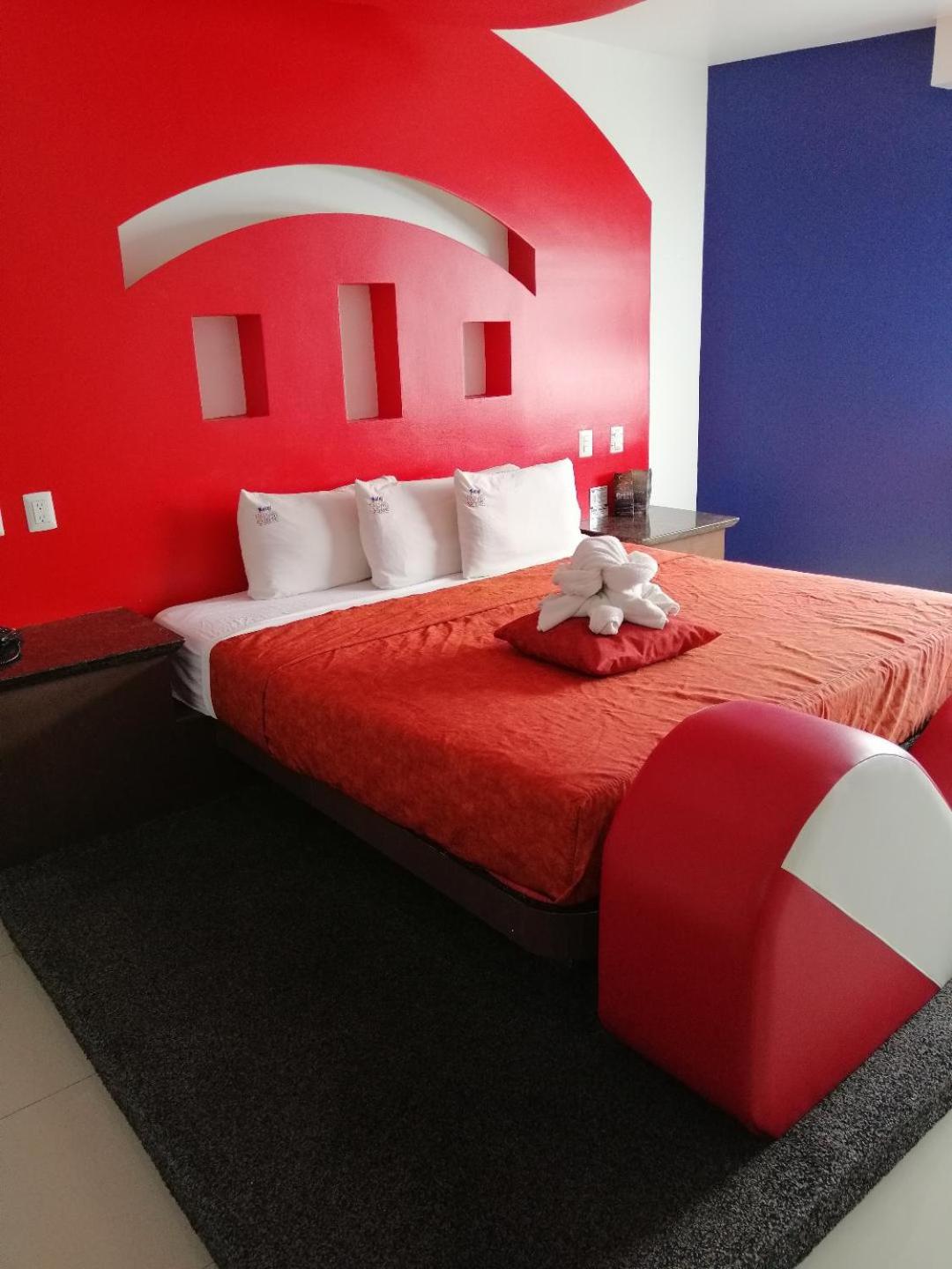 Ensenada Vacations - MOTEL SENA - Property Image 9