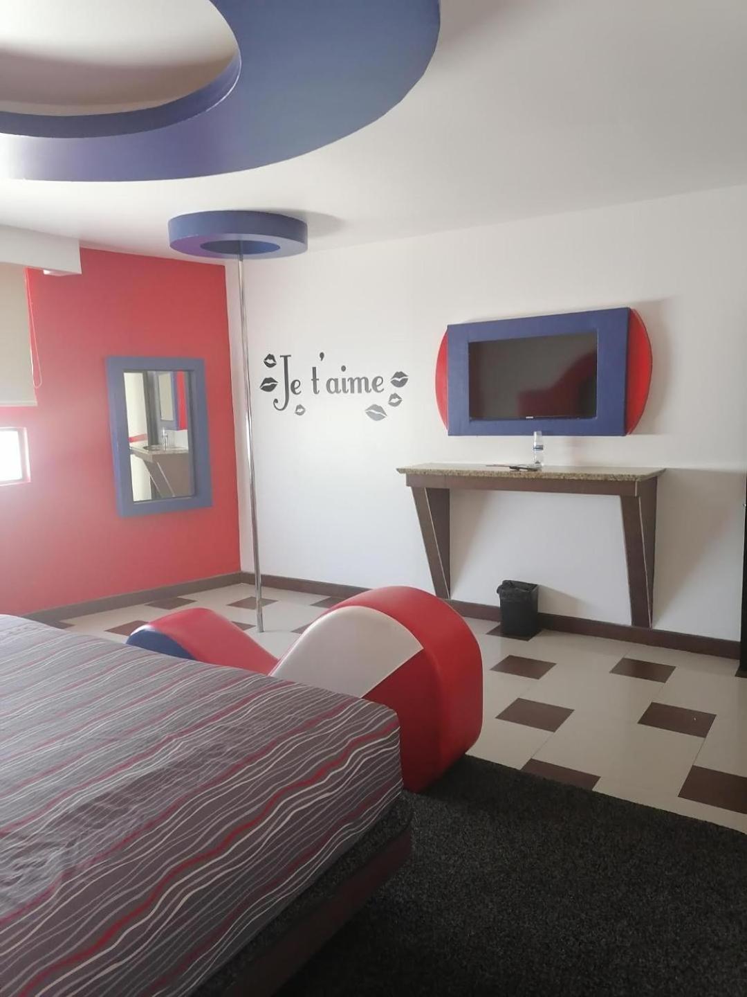 Ensenada Vacations - MOTEL SENA - Property Image 3