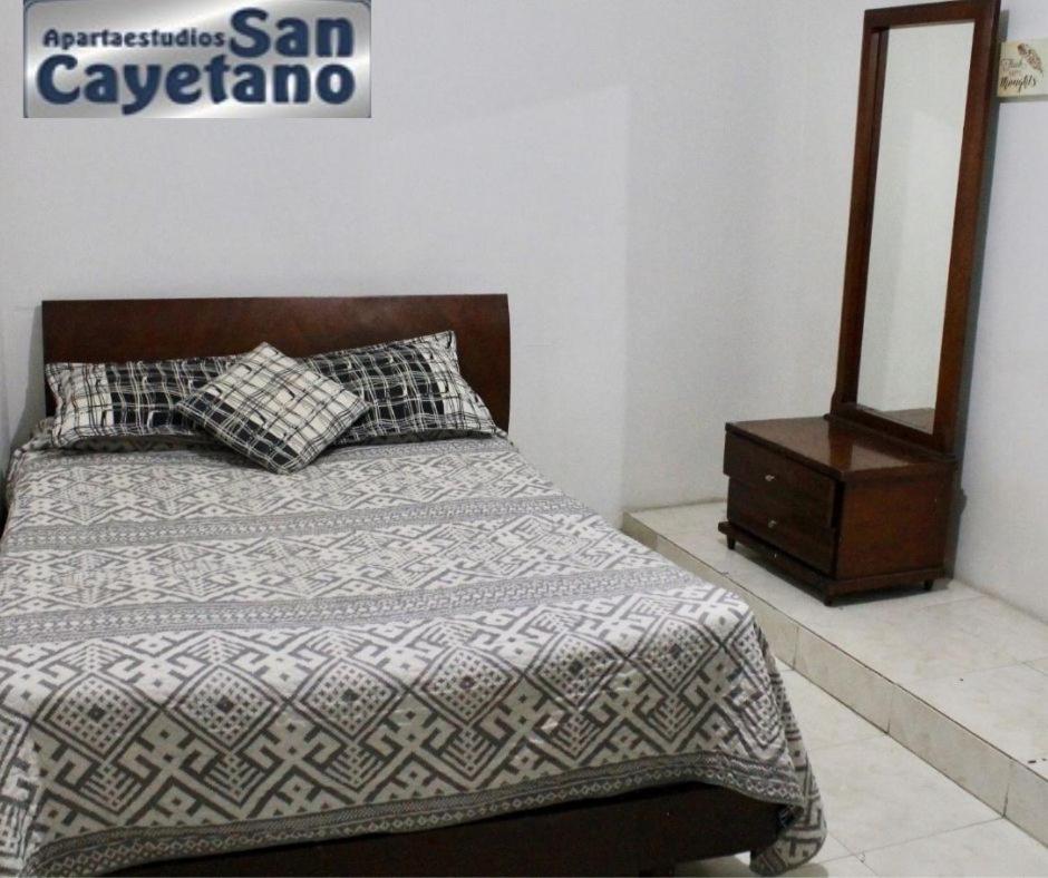 ApartaEstudios San Cayetano Cali view 5