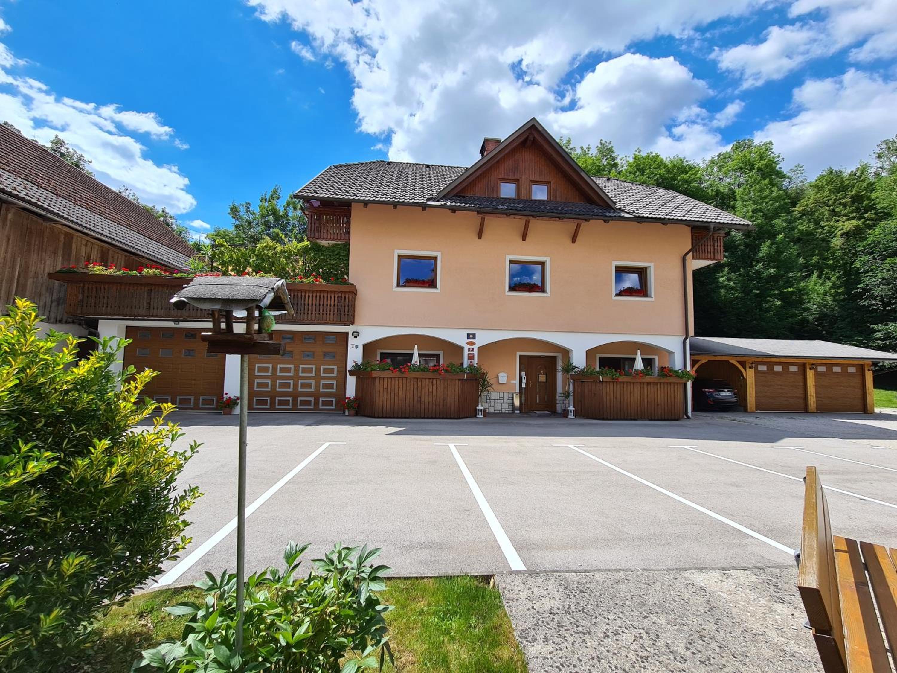 Apartmaji Mežan — Bled, Slovenia